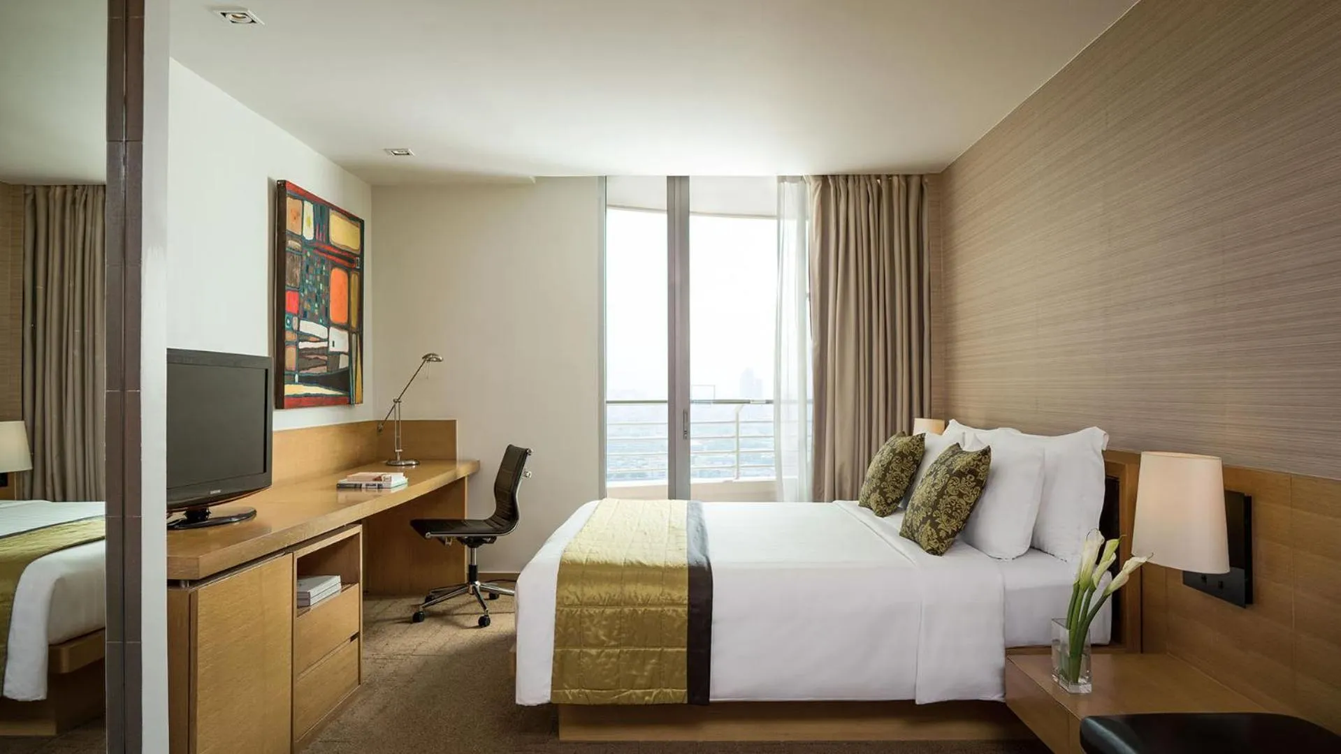 Bedroom, Bed in JC Kevin Sathorn Bangkok Hotel