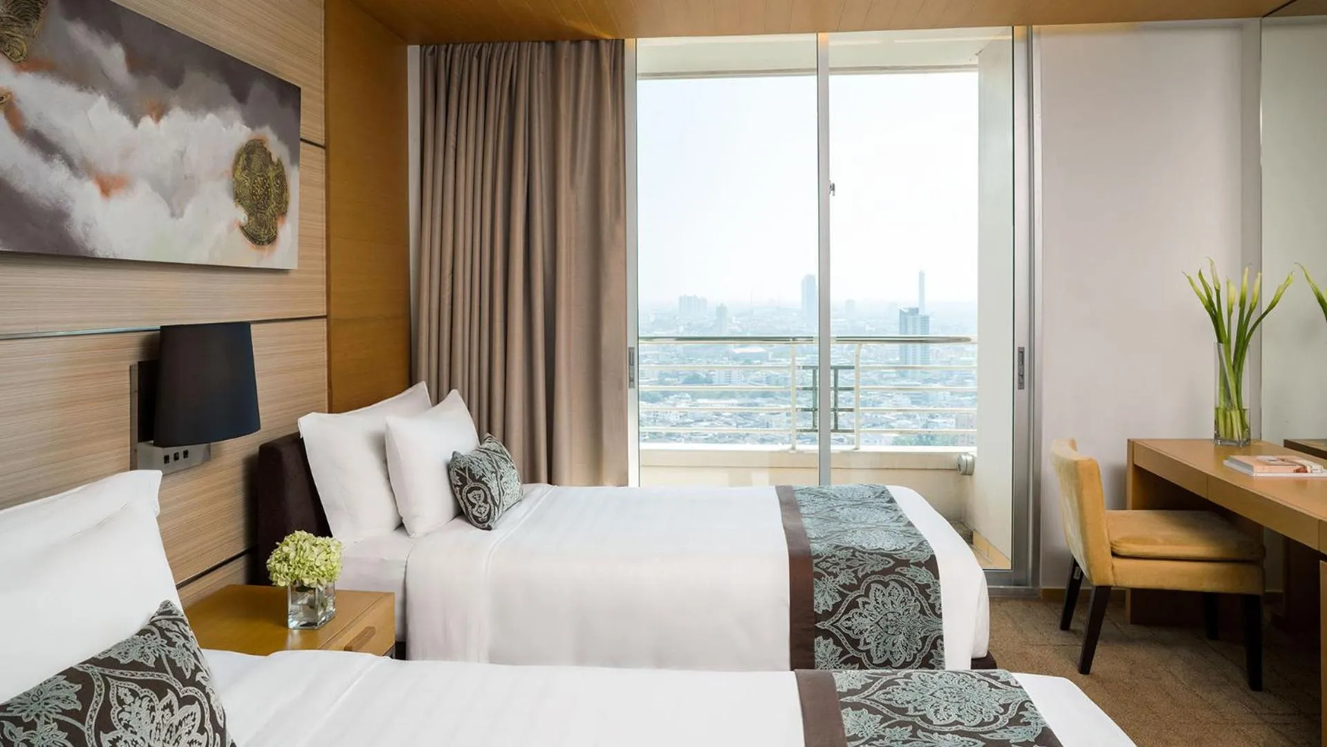 Bedroom, Bed in JC Kevin Sathorn Bangkok Hotel