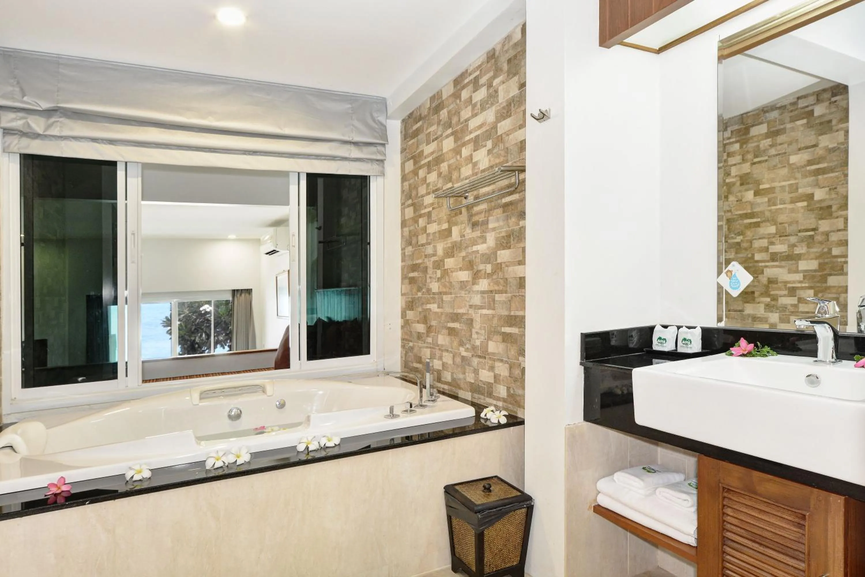 Bathroom in Aloha Resort