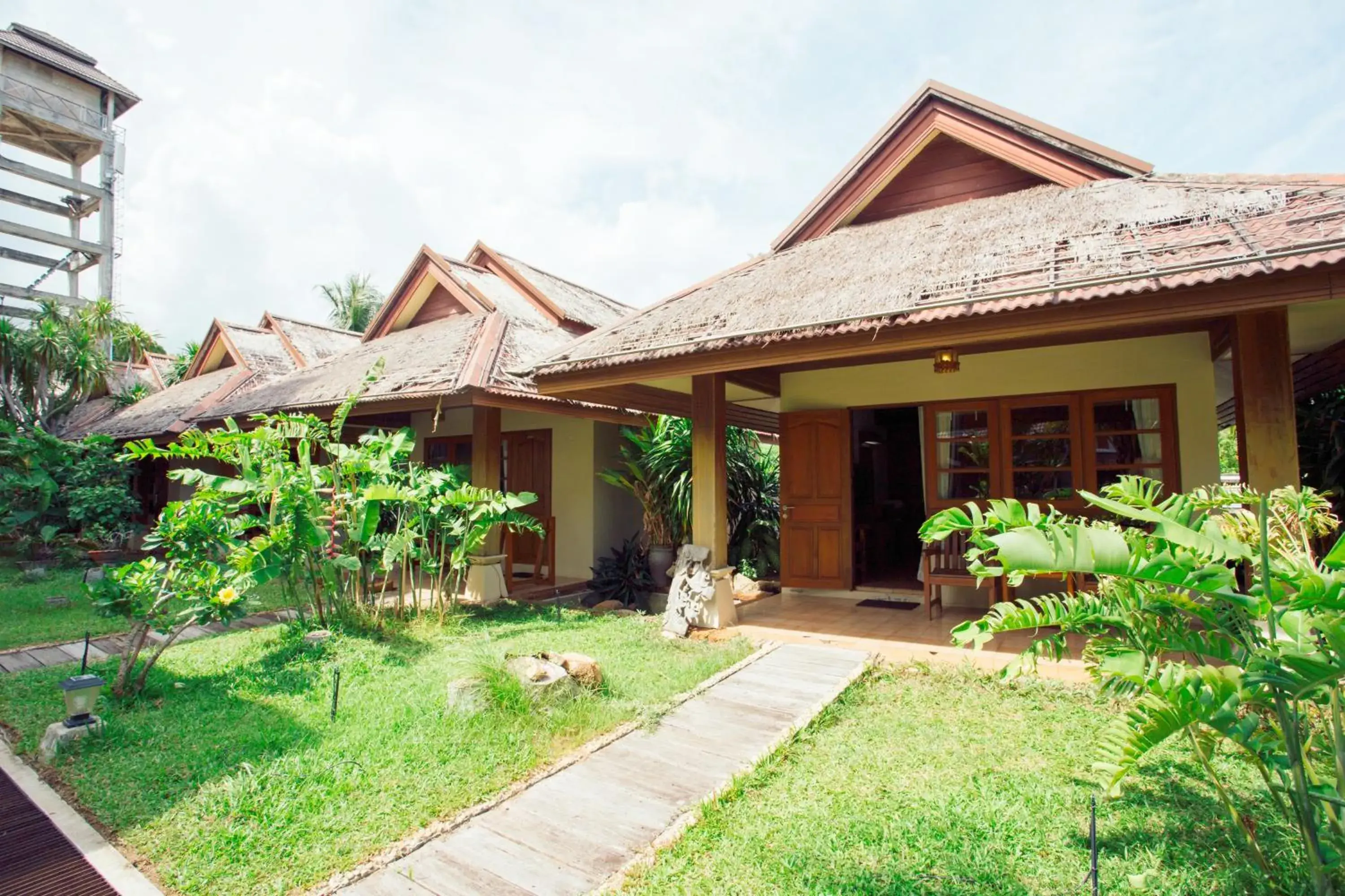 Bungalow in Aloha Resort Bungalow in Aloha Resort