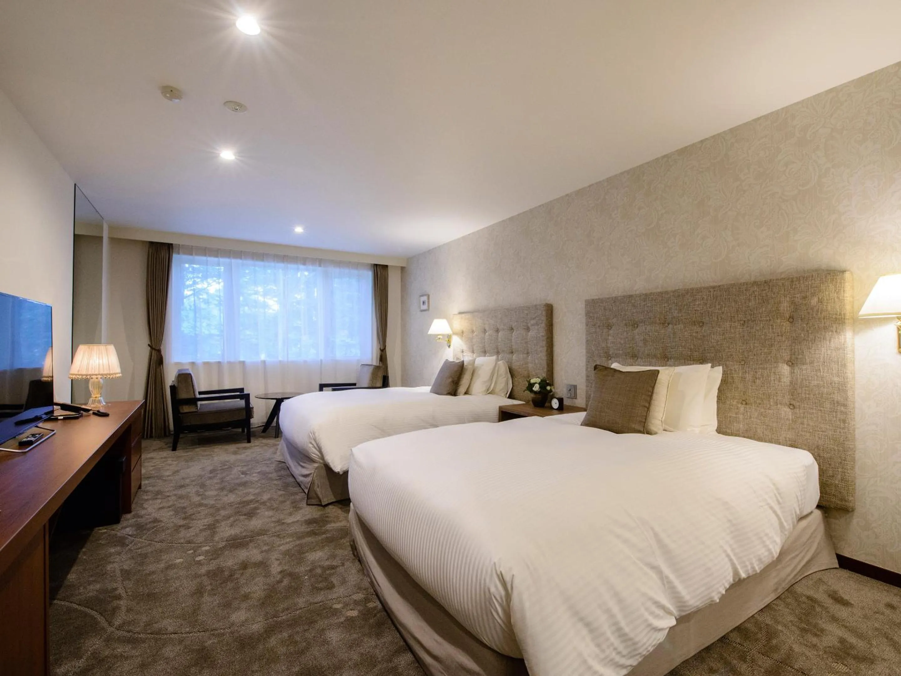 Photo of the whole room, Bed in Le Grand Kyu Karuizawa