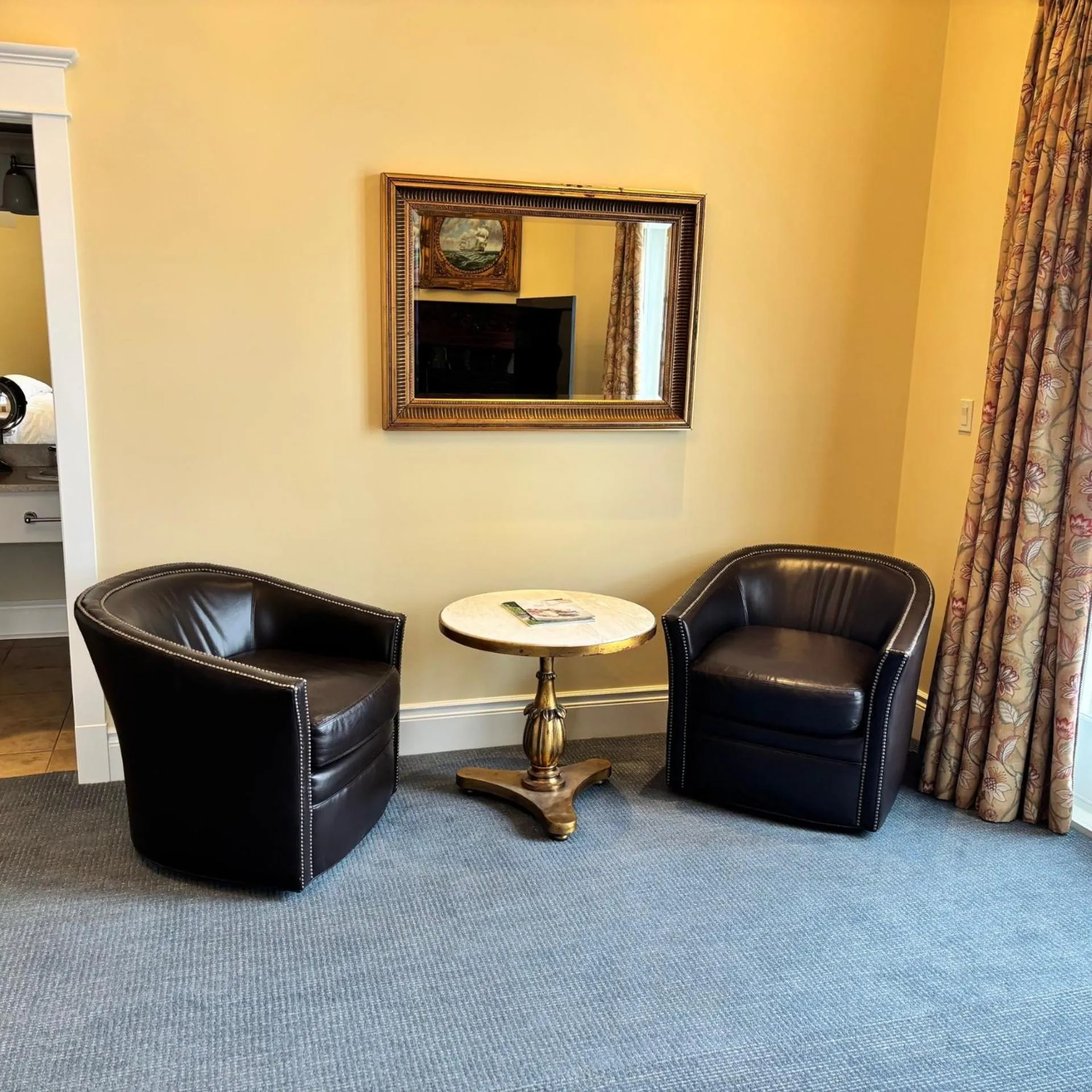 Riverbend Inn & Vineyard