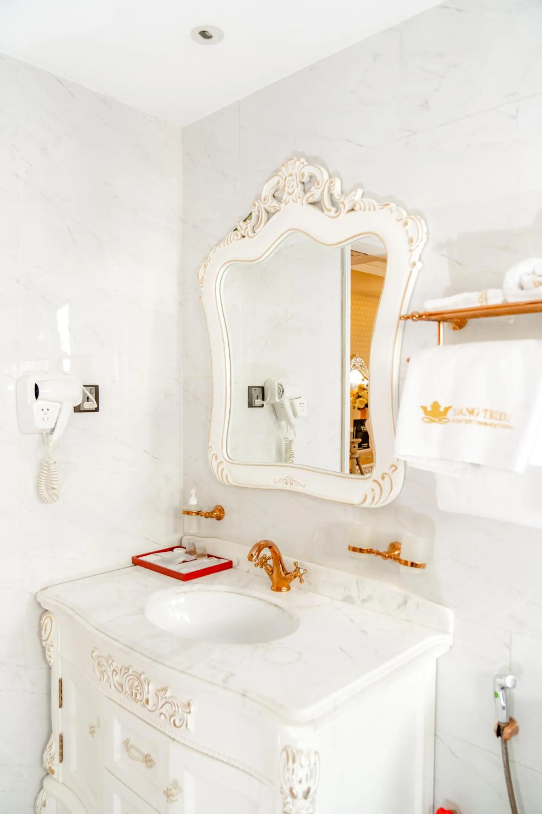 Bathroom in Hoang Trieu Hotel