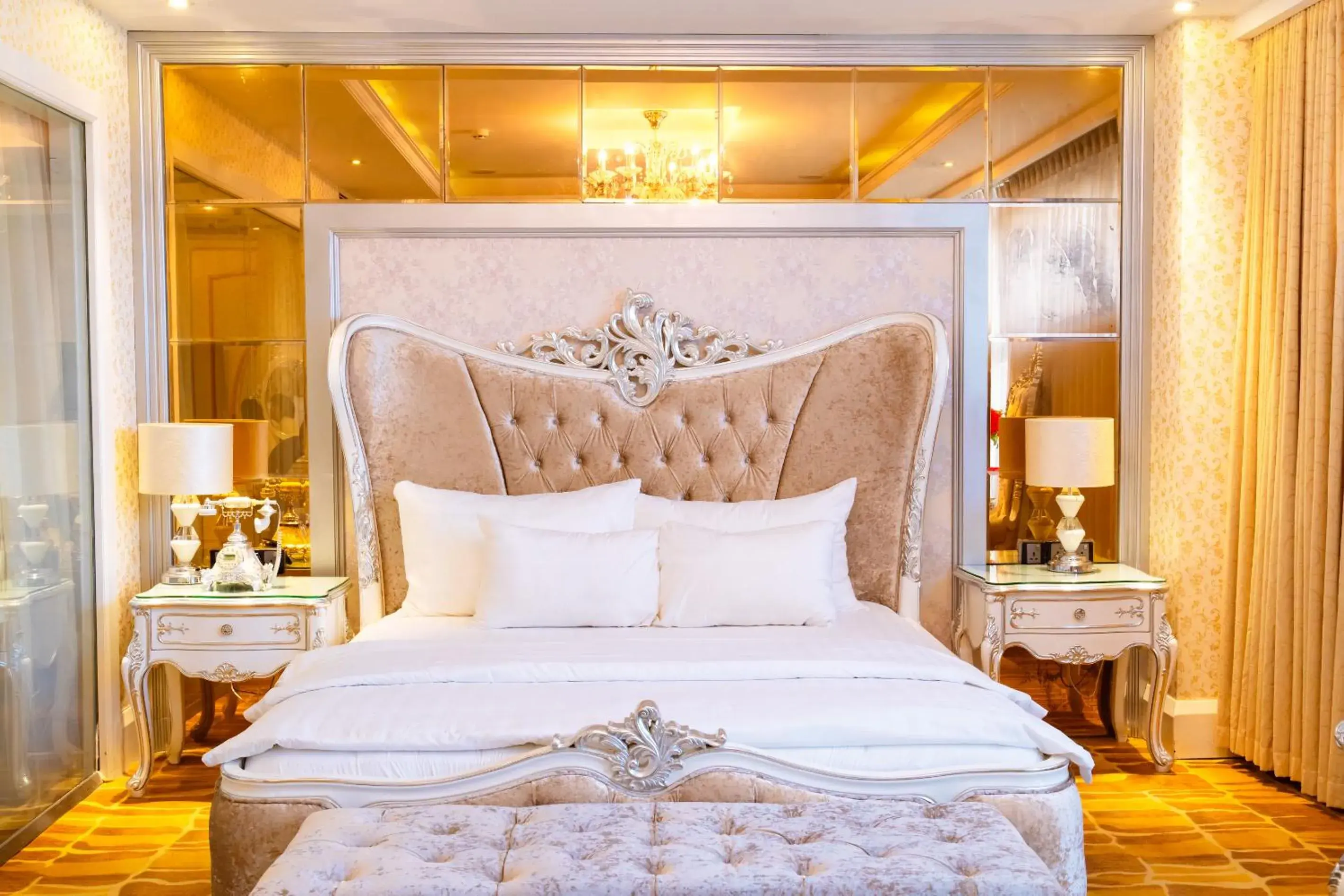 Hoang Trieu Hotel Hoang Trieu Hotel