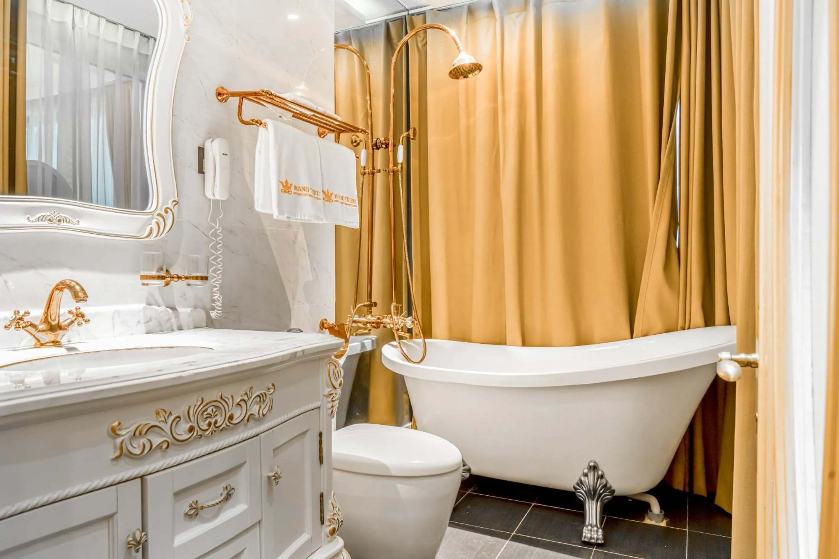 Bathroom in Hoang Trieu Hotel