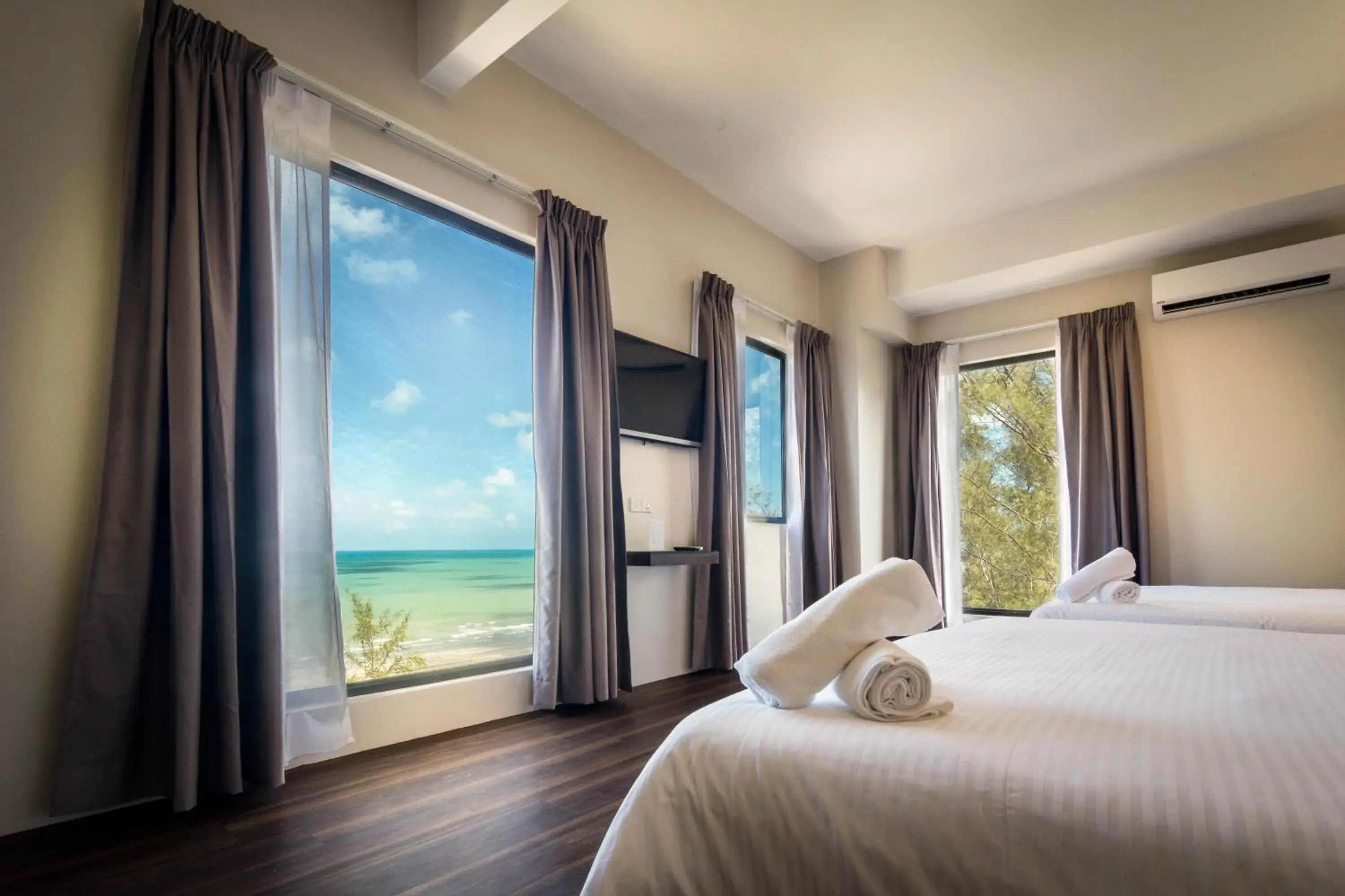 Family Room in Mandurah Hotel Family Room in Mandurah Hotel