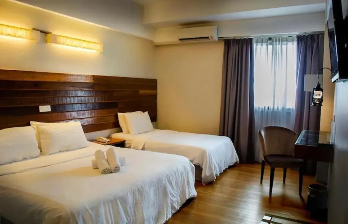 Standard Triple Room in Mandurah Hotel Standard Triple Room in Mandurah Hotel