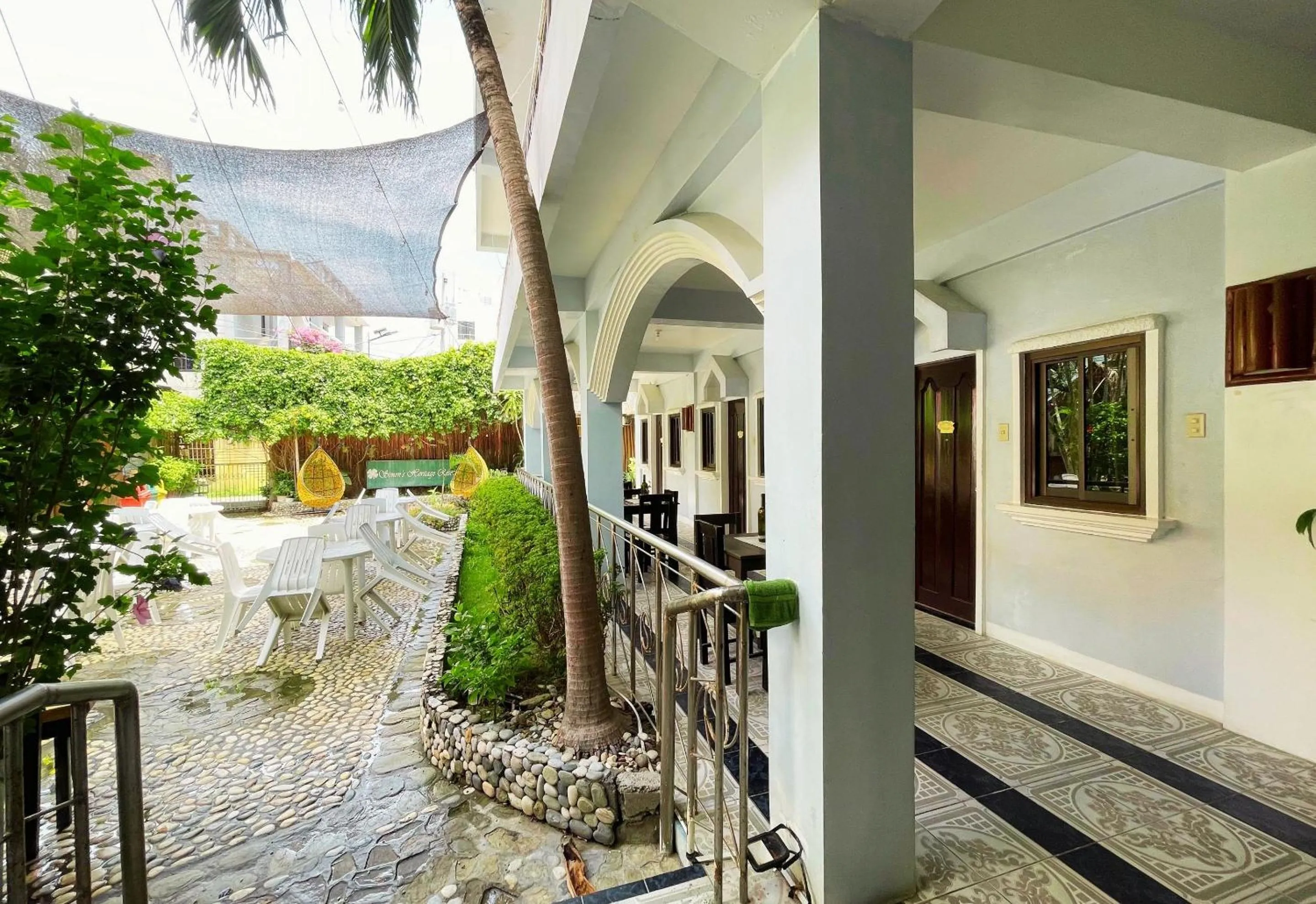 Simons Heritage Resort Puerto Galera