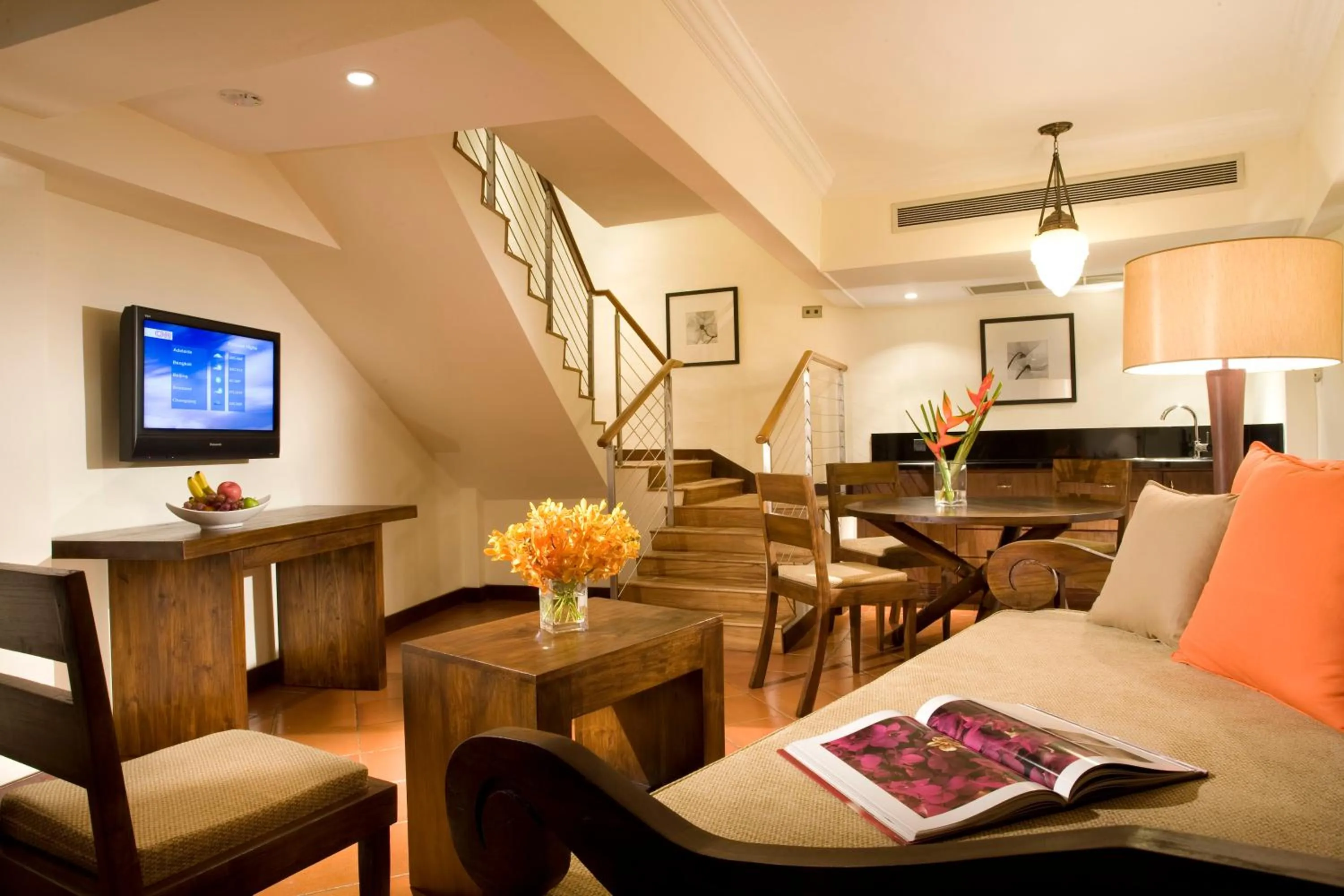 Photo of the whole room in York Hotel