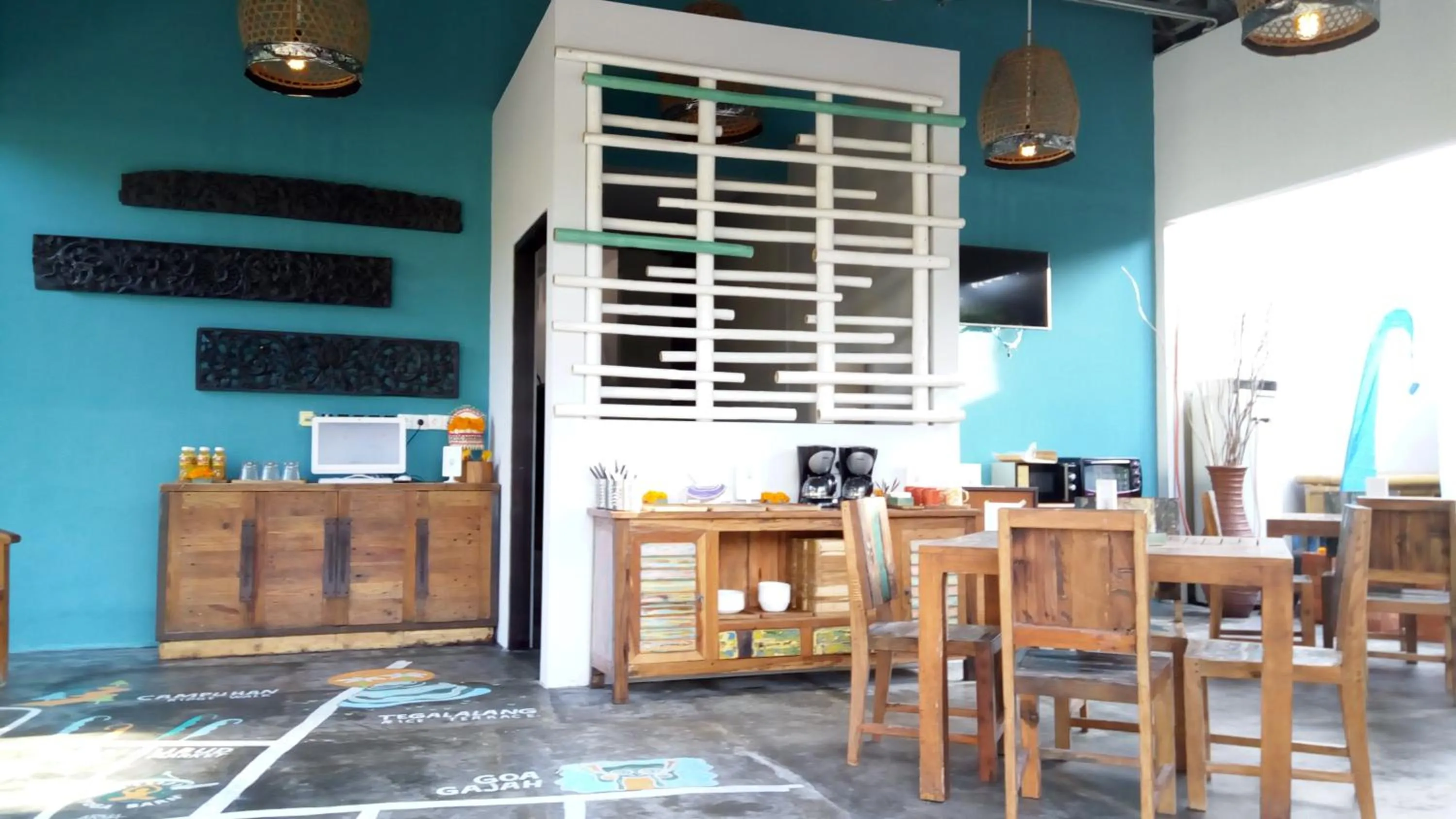 Restaurant/places to eat in NamaStay