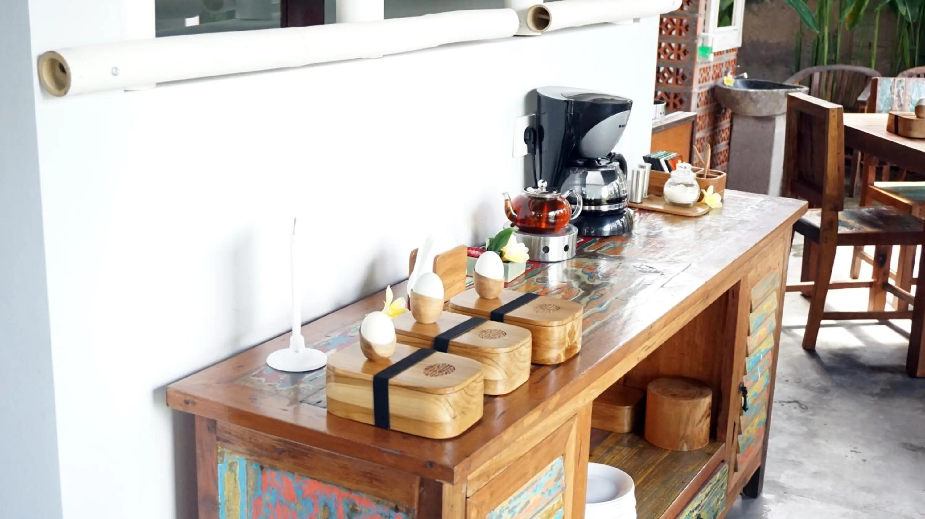 Restaurant/places to eat in NamaStay