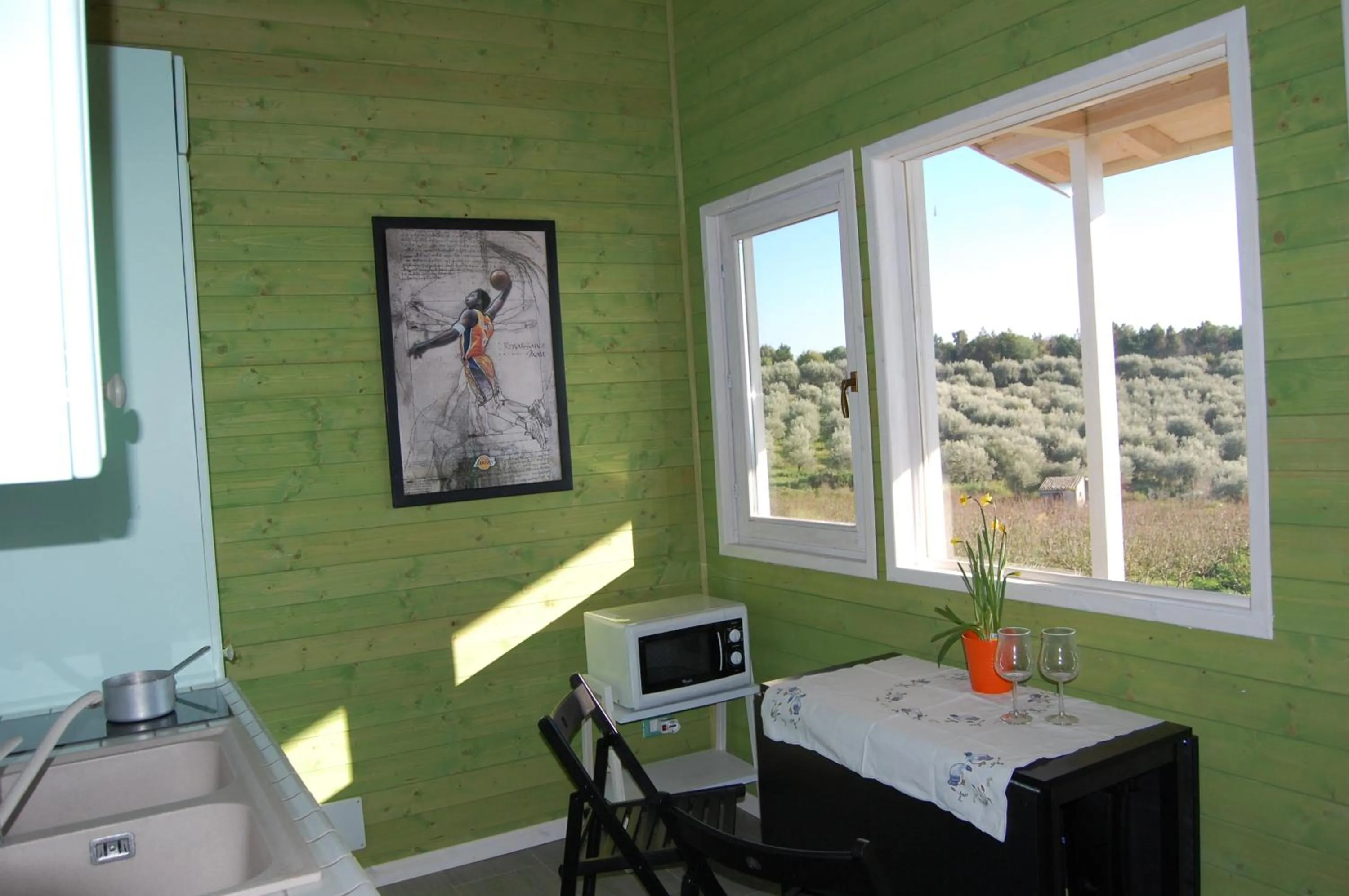 Dining area in Mandorleo