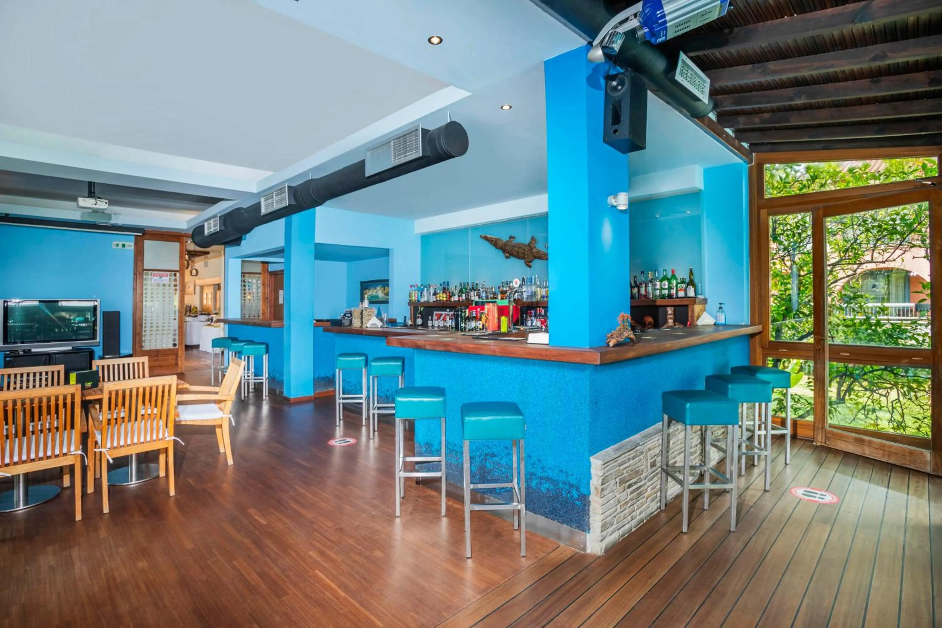 Lounge or bar in Hotel Hanioti Village Spa