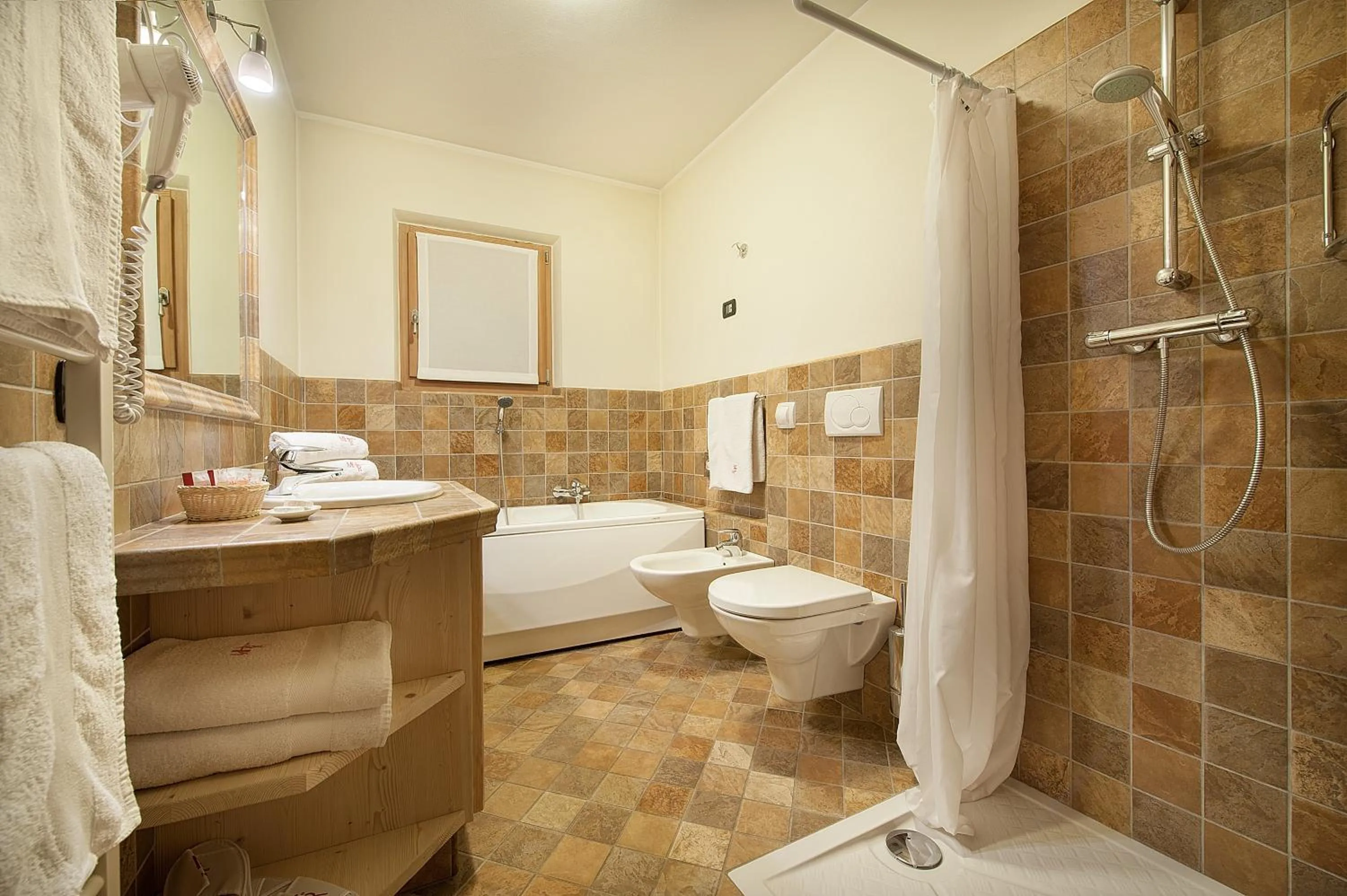 Bathroom in Hotel Meeting