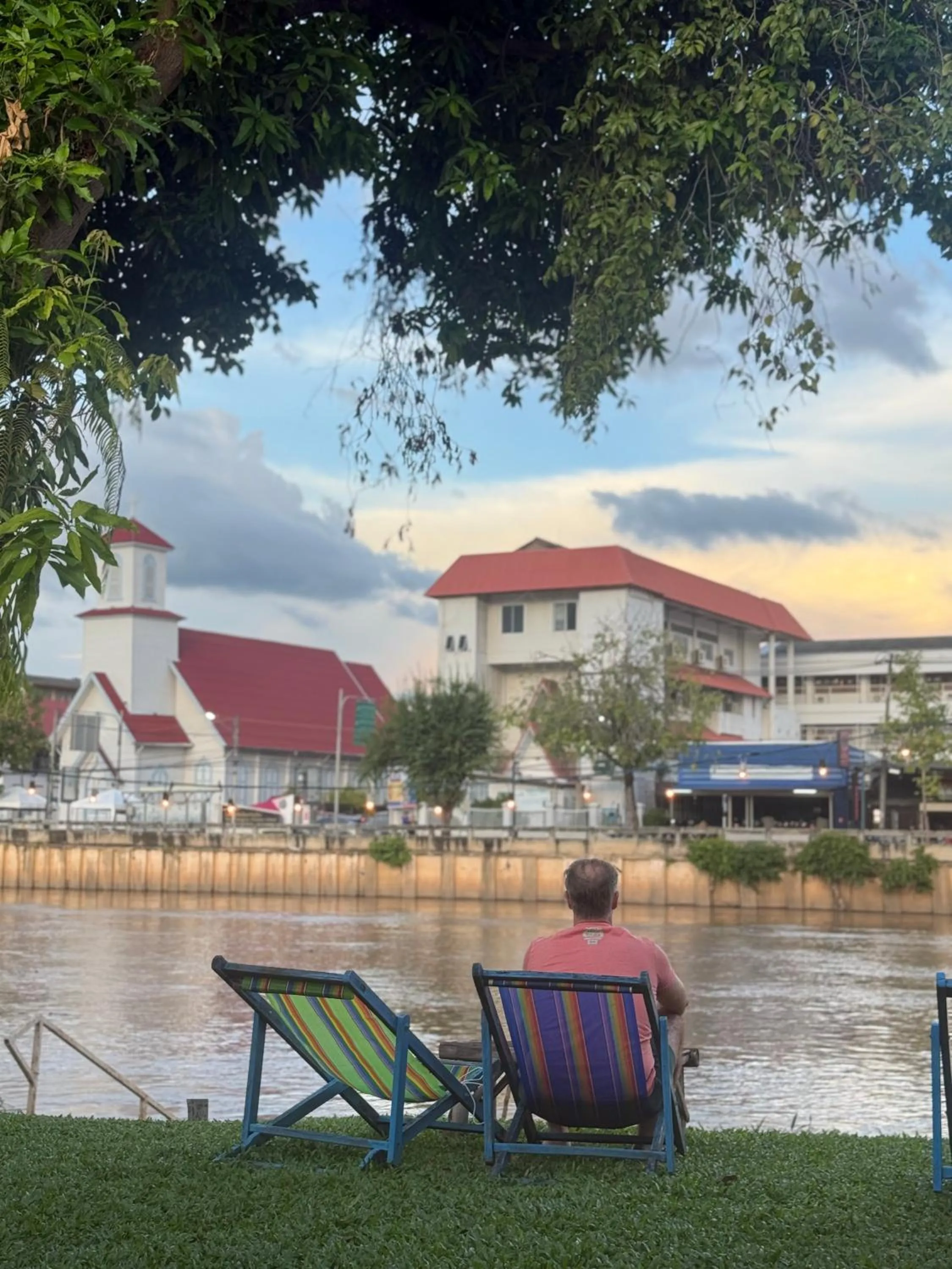 Ban Narai River Guesthouse