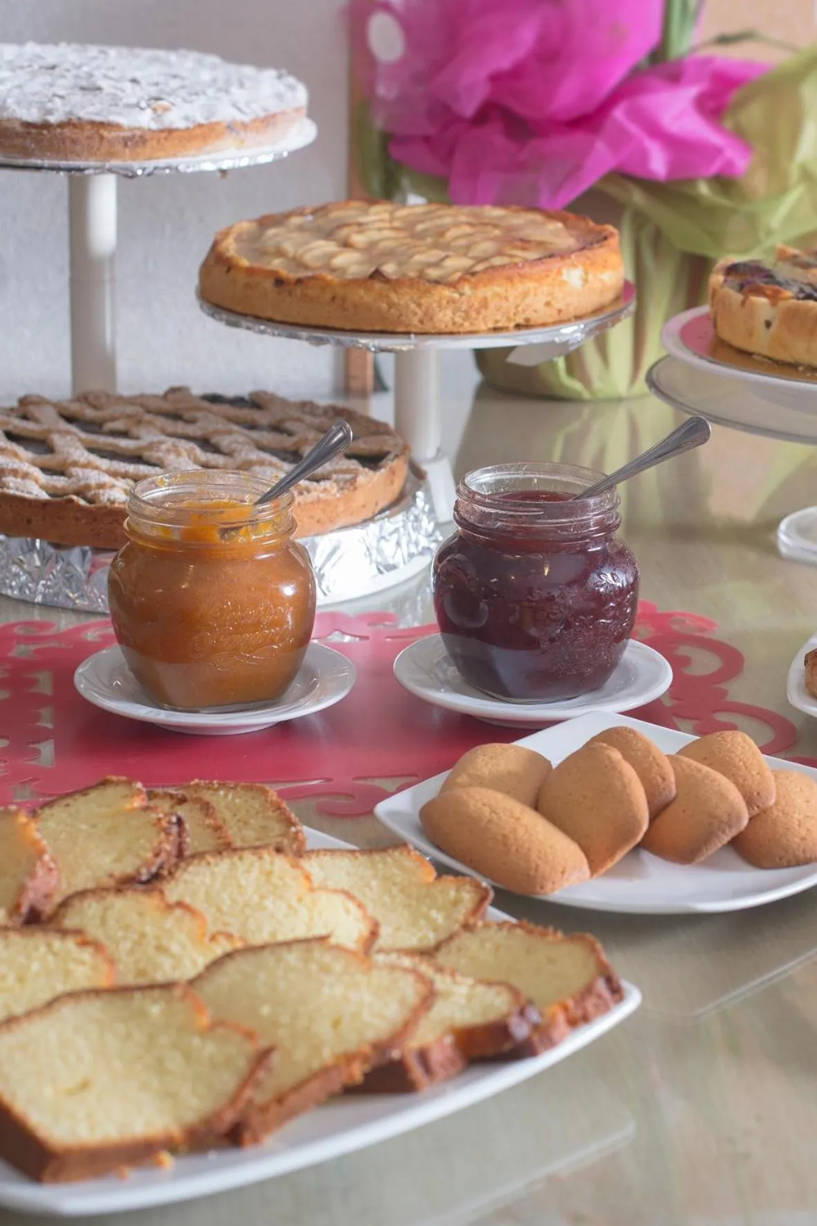 Continental breakfast in Hotel Bixio