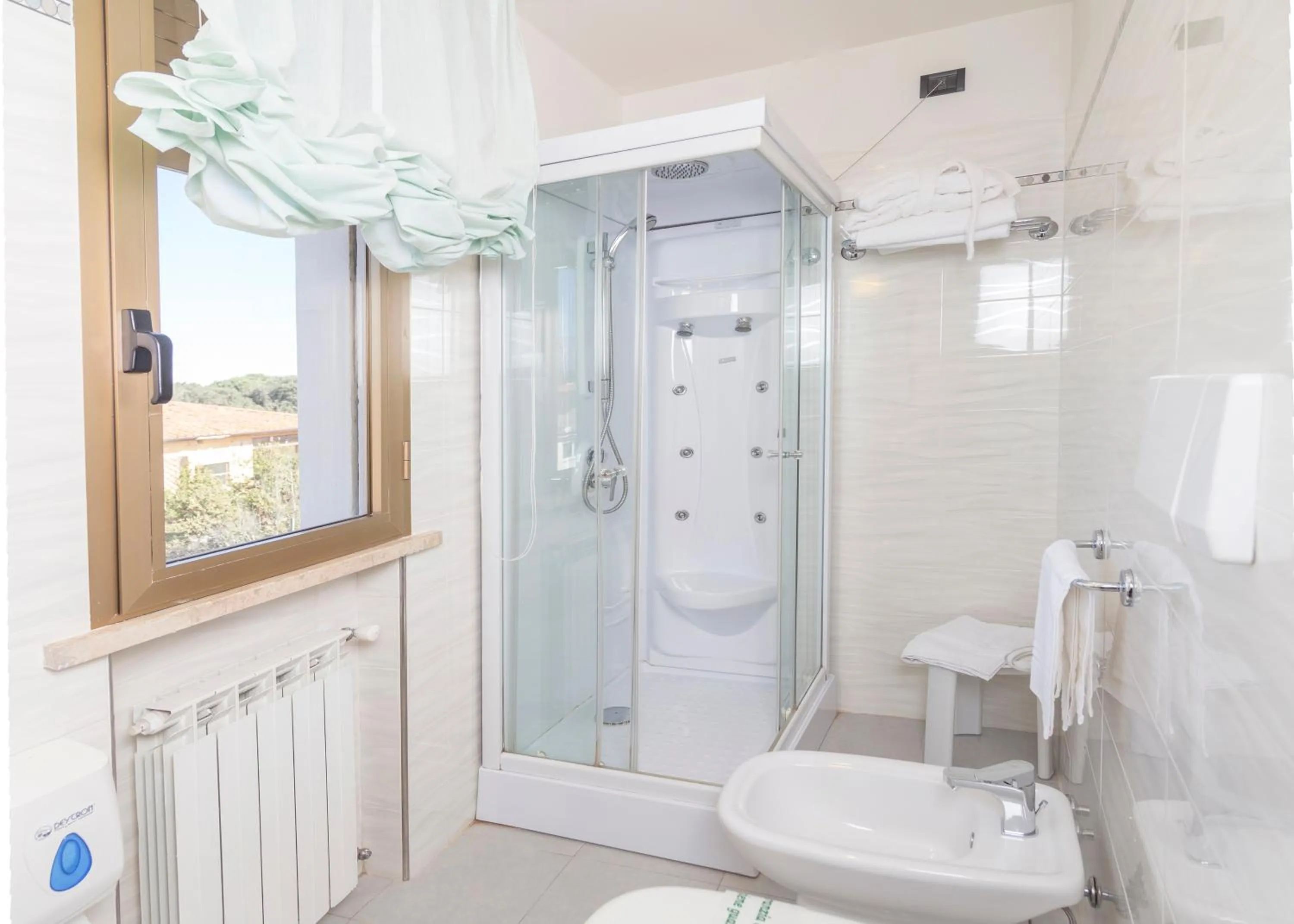 Bathroom in Hotel Bixio