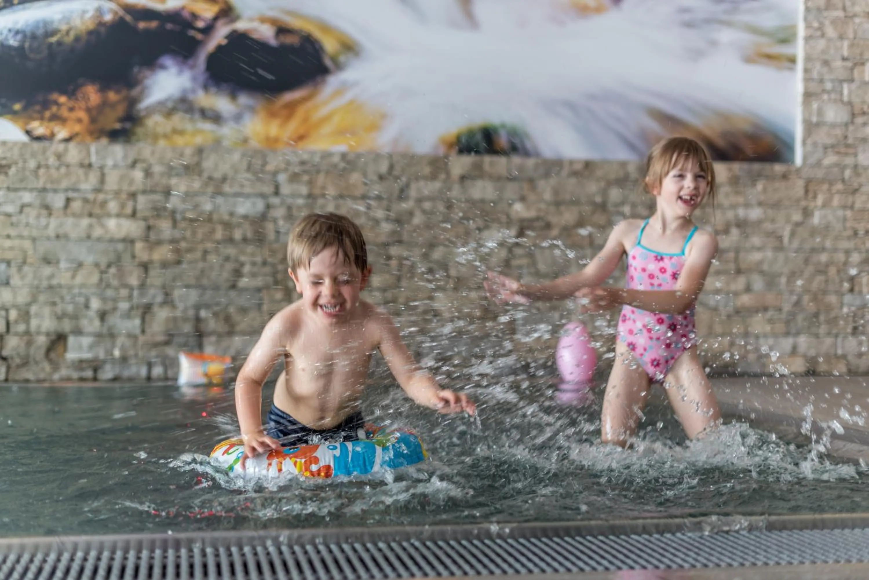 Swimming pool in Hotel Almschlössl & Schrotteralm
