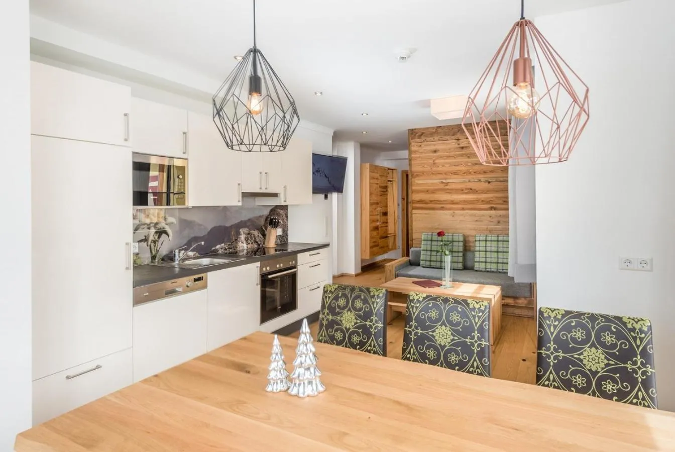 Kitchen or kitchenette in Hotel Almschlössl & Schrotteralm