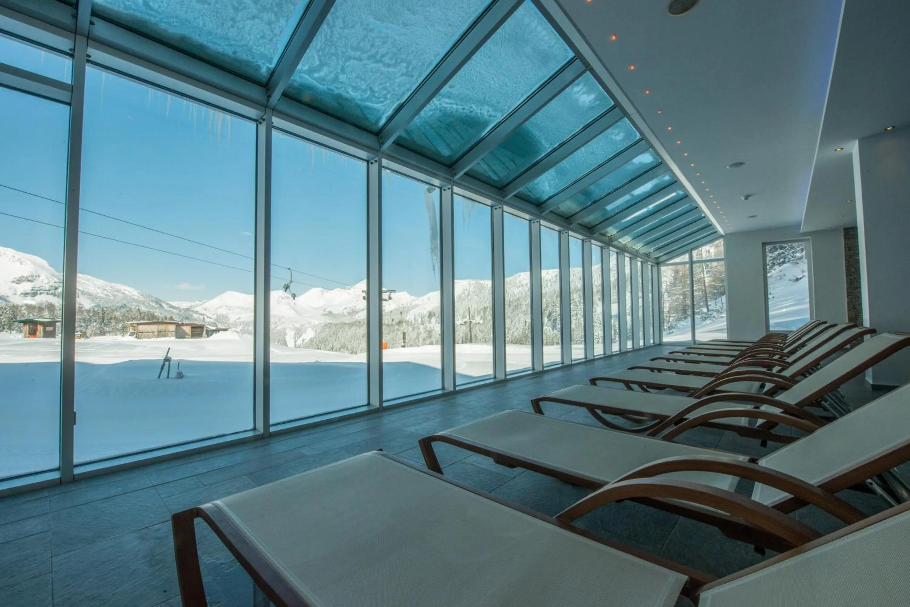 Swimming pool in Hotel Almschlössl & Schrotteralm