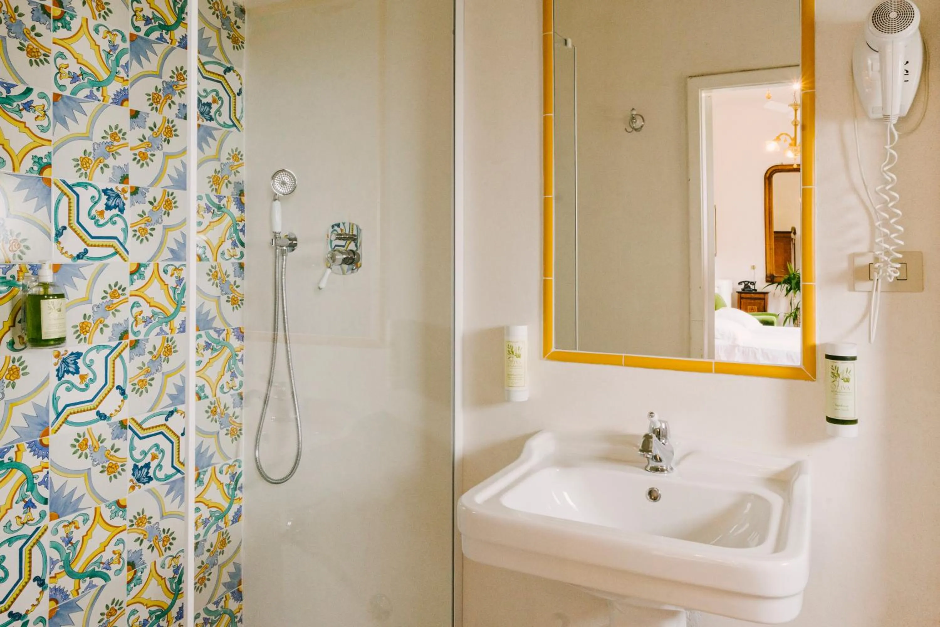 Bathroom in Pensione Bencistà