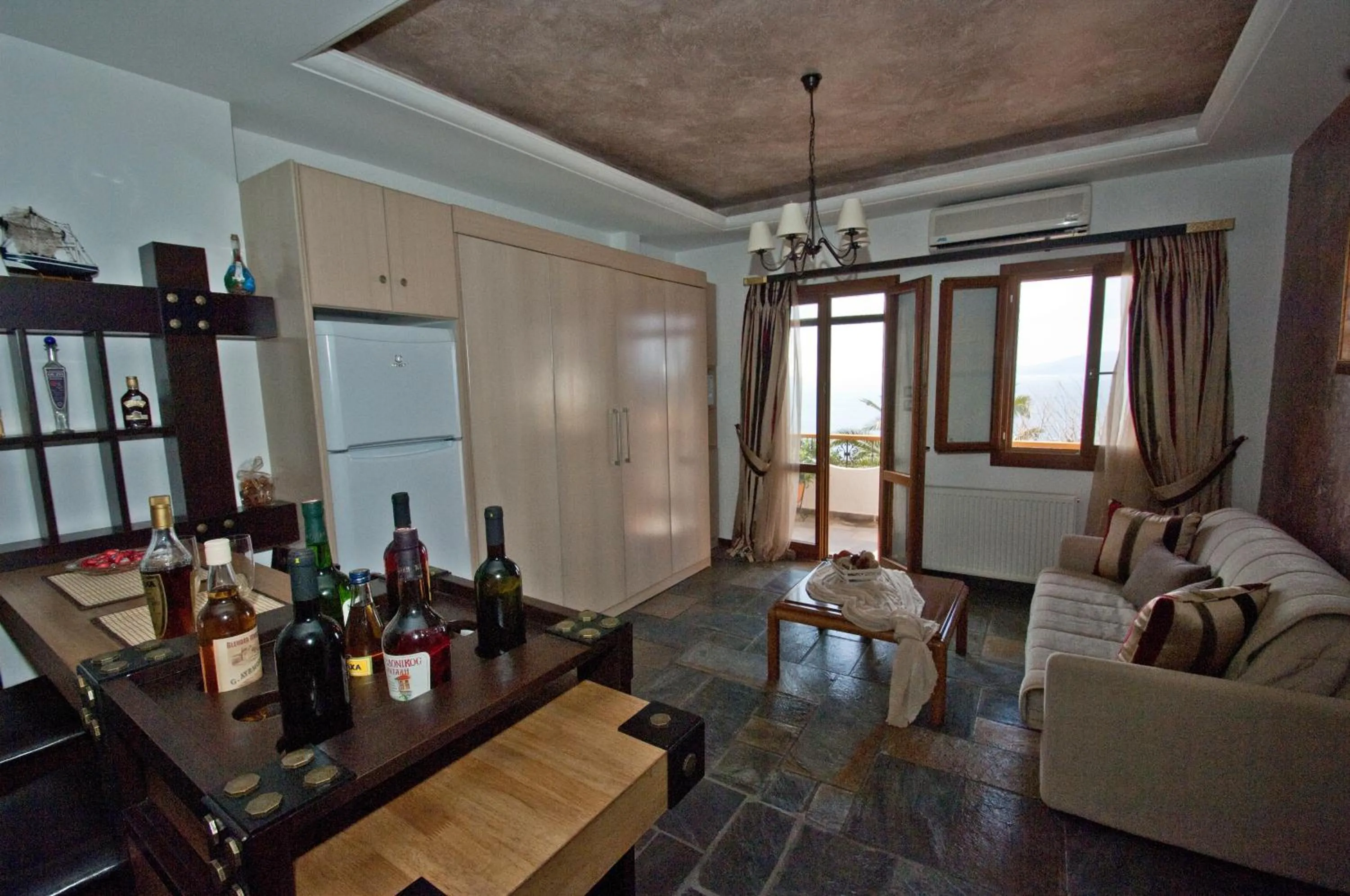 Living room in Aegean Wave - Faros