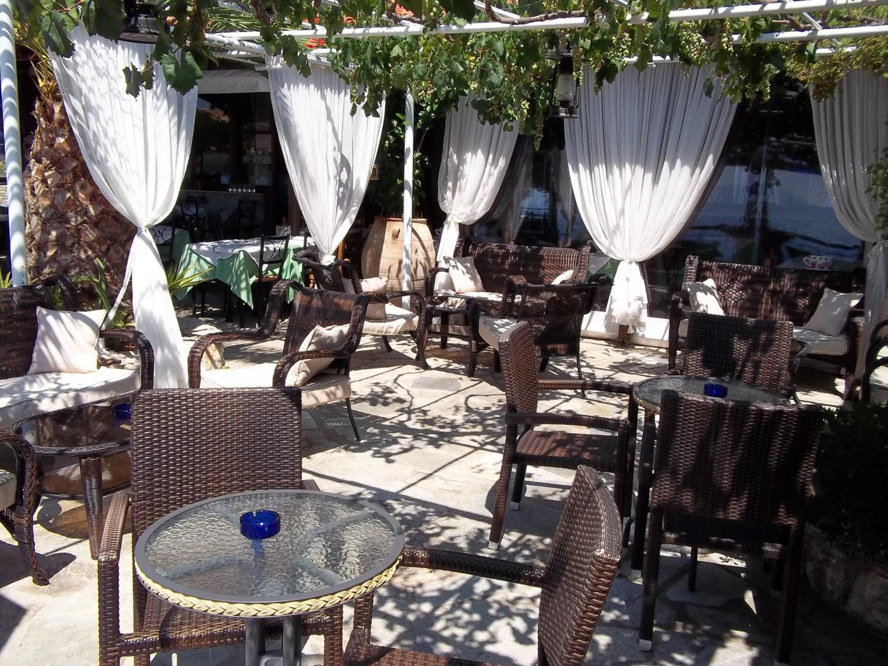 Lounge or bar in Aegean Wave - Faros