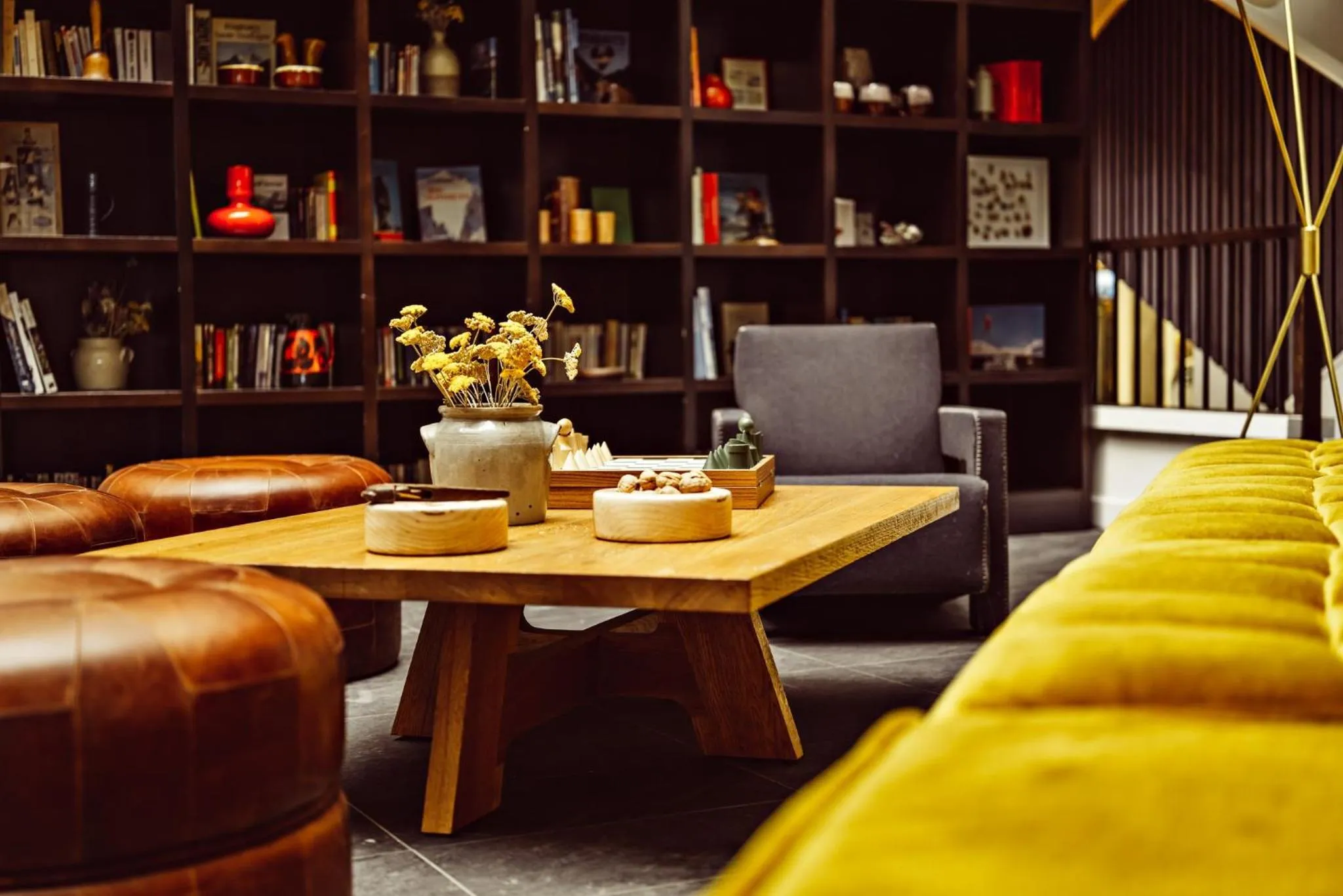 Lobby or reception in Le Val Thorens, a Beaumier hotel