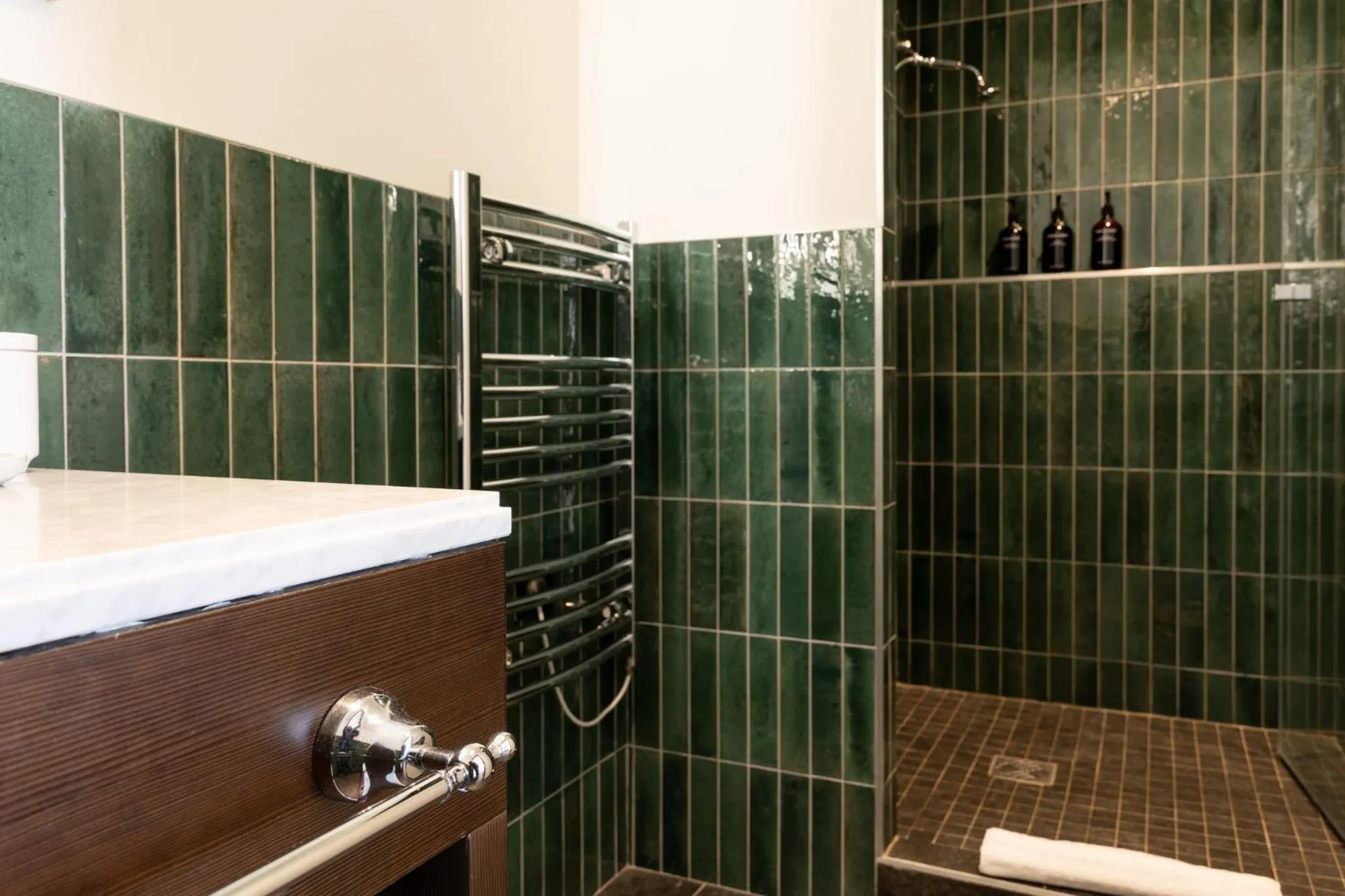 Photo of the whole room in Le Val Thorens, a Beaumier hotel