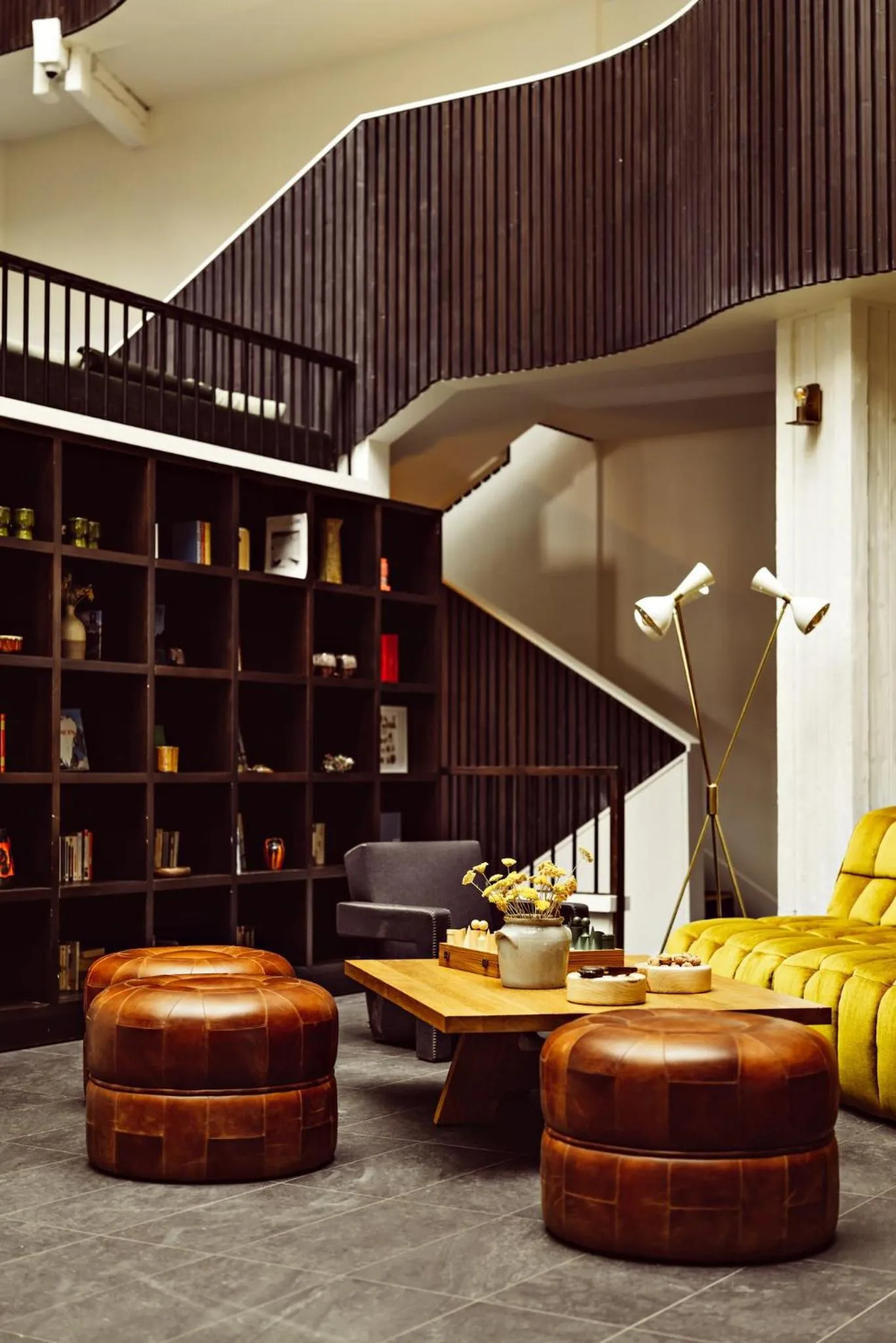 Lobby or reception in Le Val Thorens, a Beaumier hotel