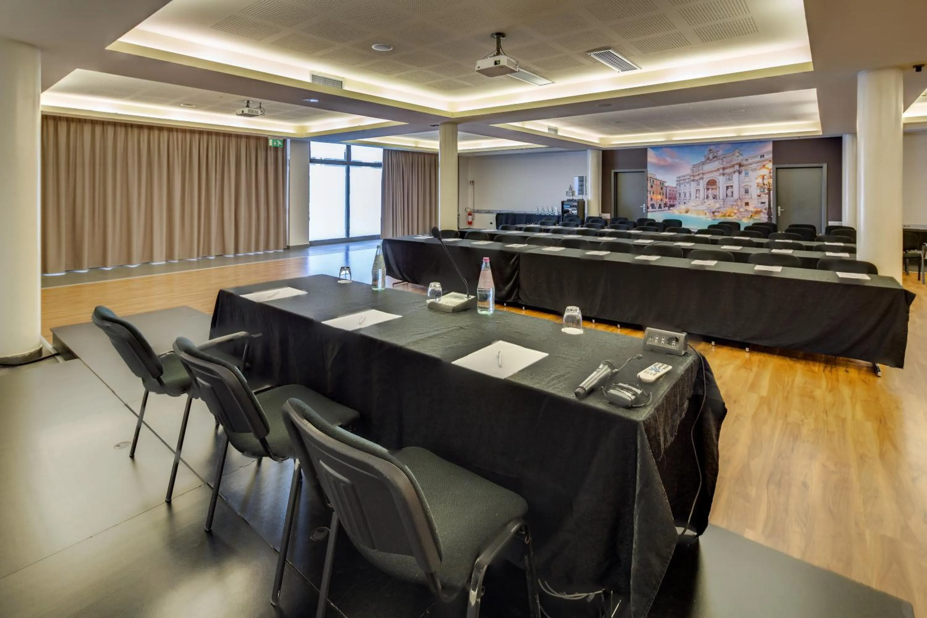 Meeting/conference room in Best Western Plus Hotel Expo