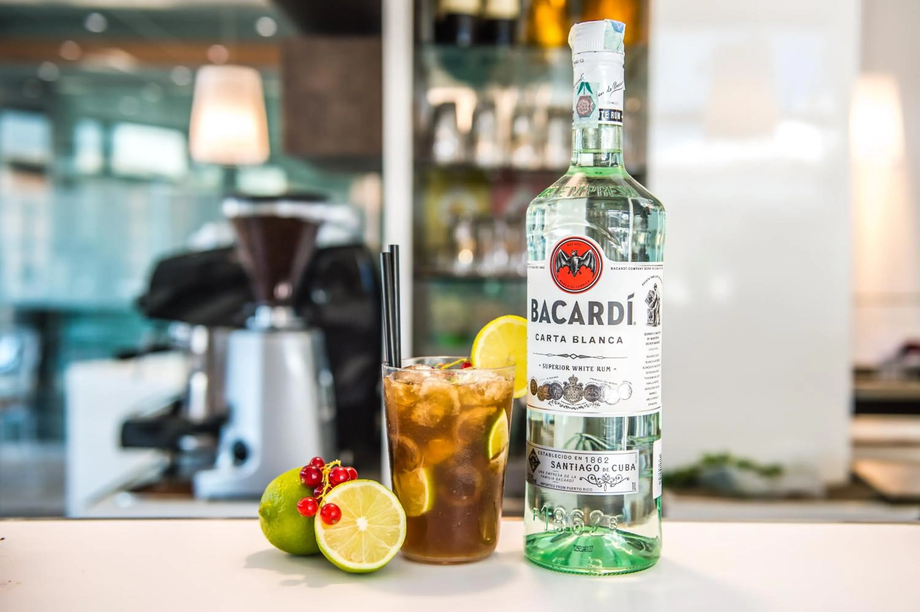 Restaurant/places to eat in Best Western Plus Hotel Expo