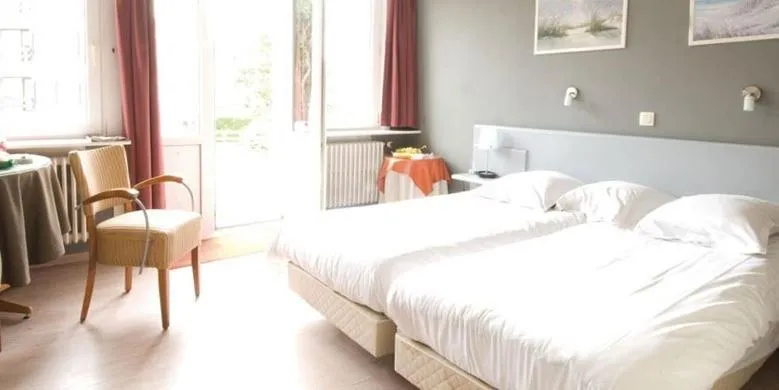 Bed in Hotel Internos