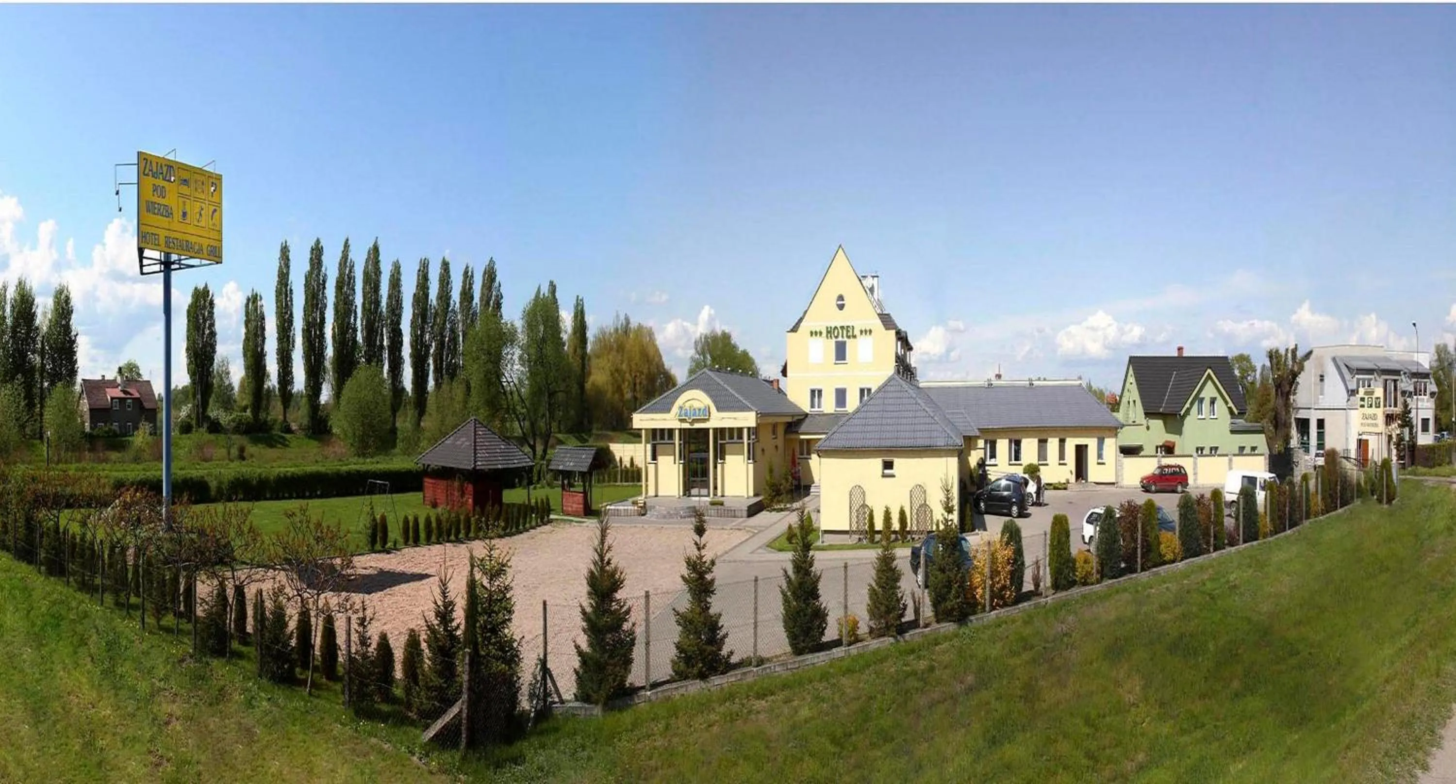 Property building in Hotel pod Wierzba
