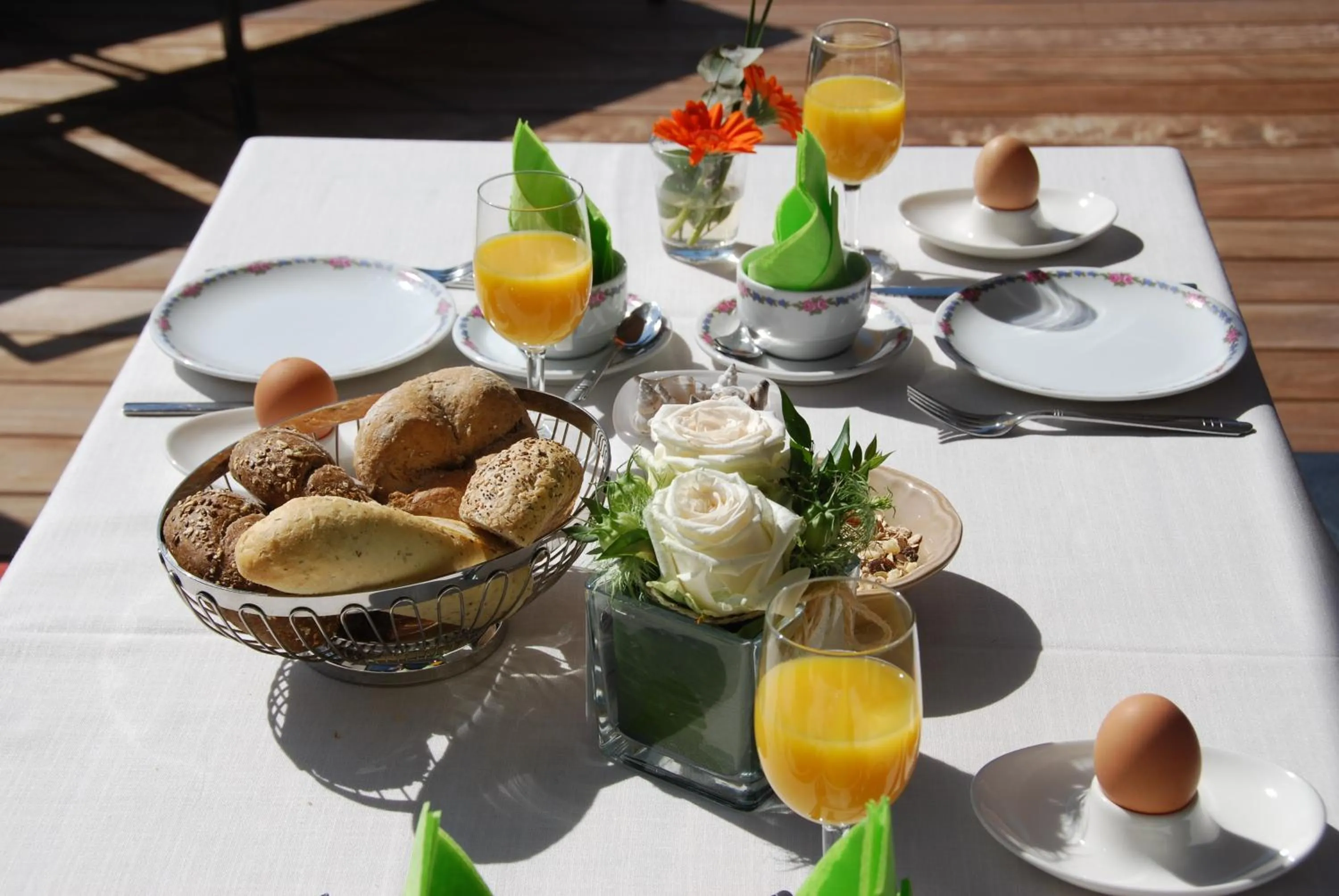 Food and drinks in Hotel Rubens