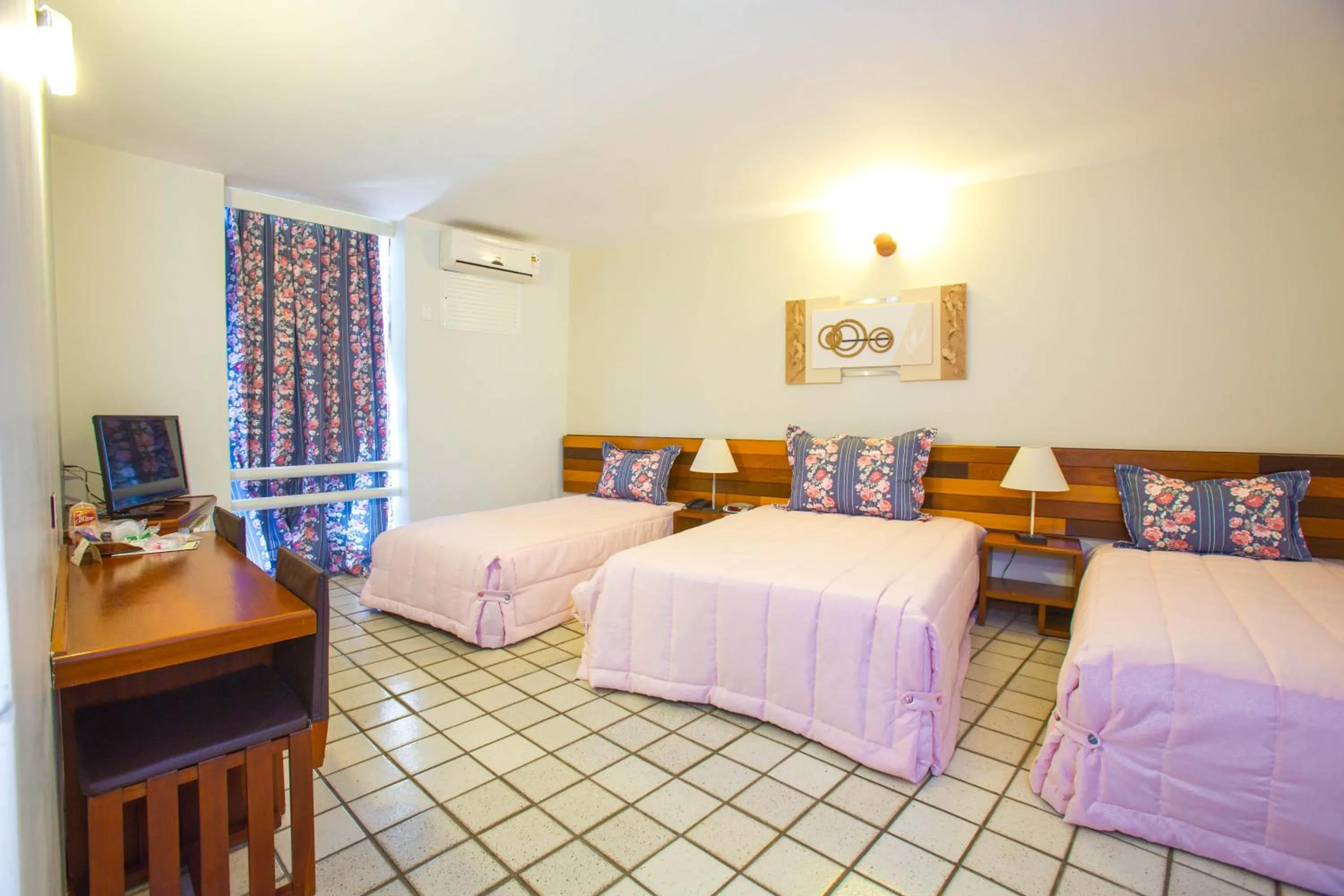 Bed in Falls Galli Hotel