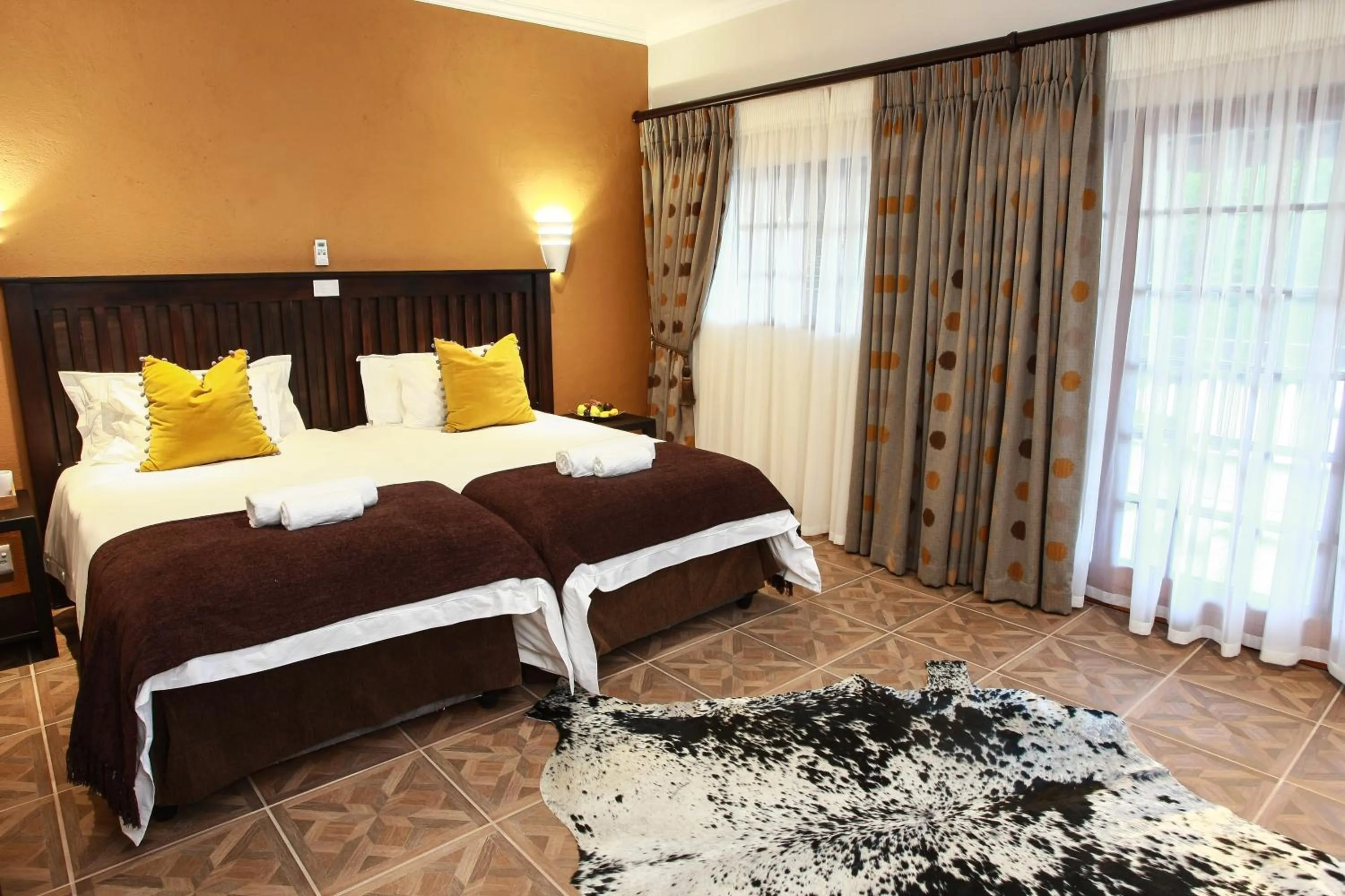 Bed in Woodlands Guest House