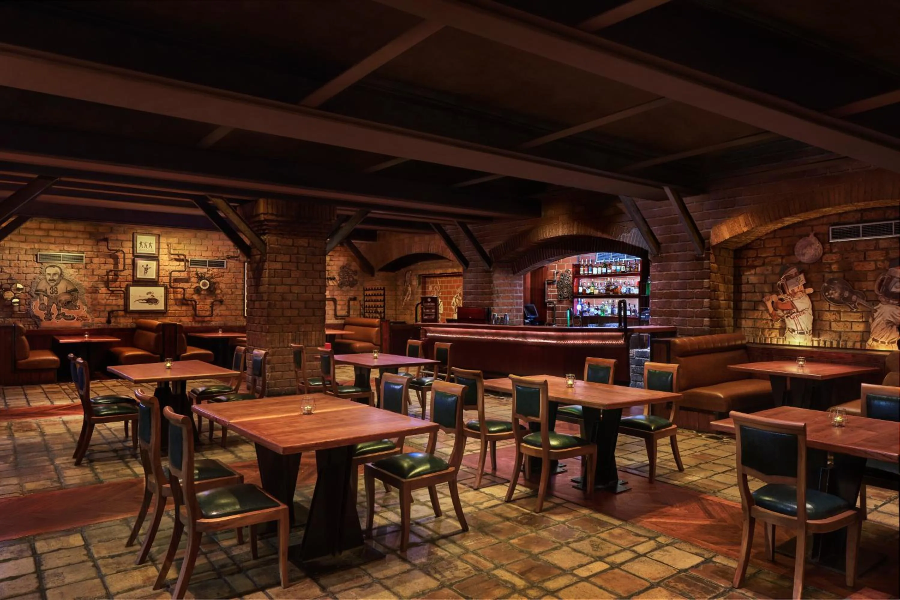 Lounge or bar in Shangri-La Jakarta