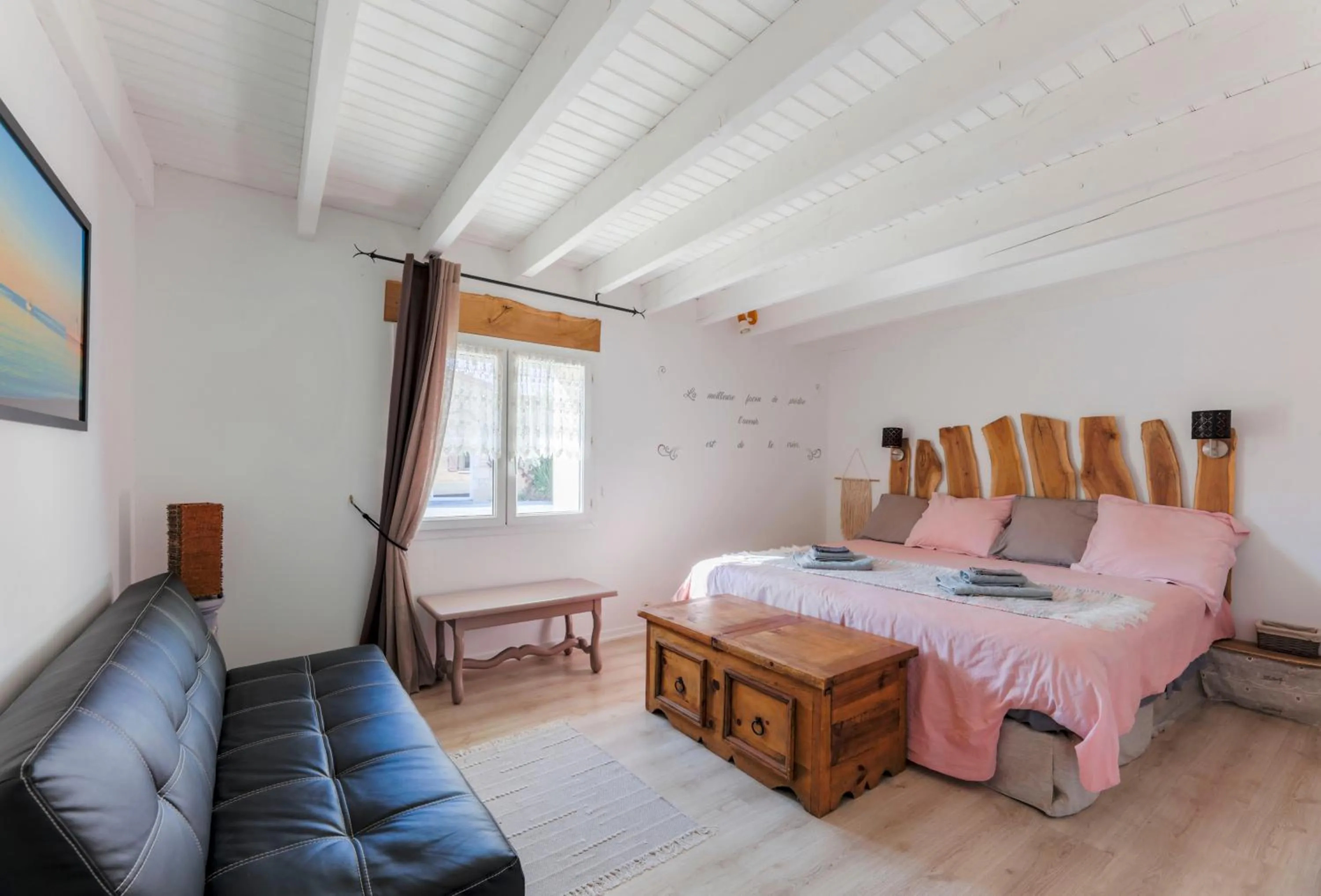 Bed in The Wild Seeds