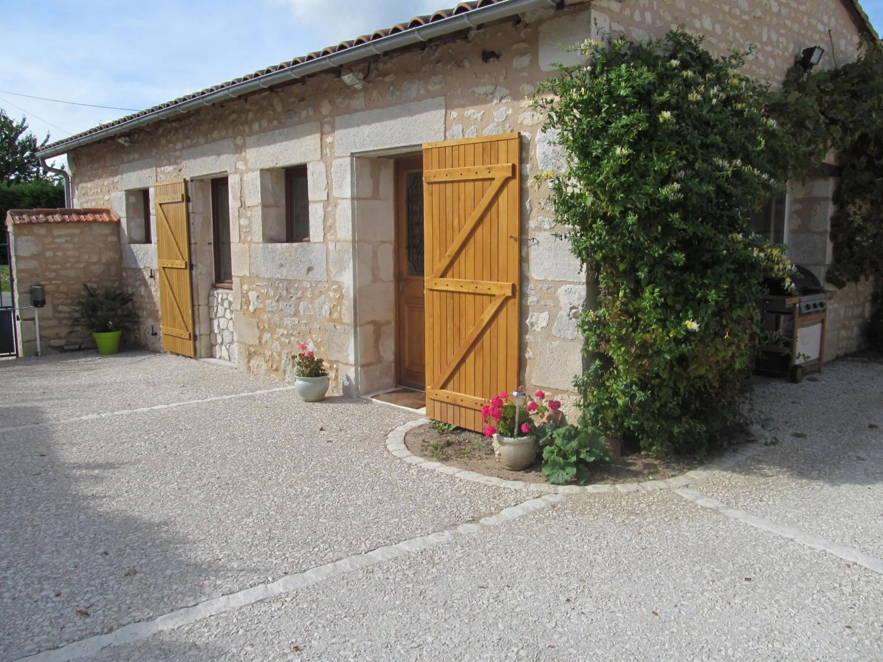 Facade/entrance in The Wild Seeds