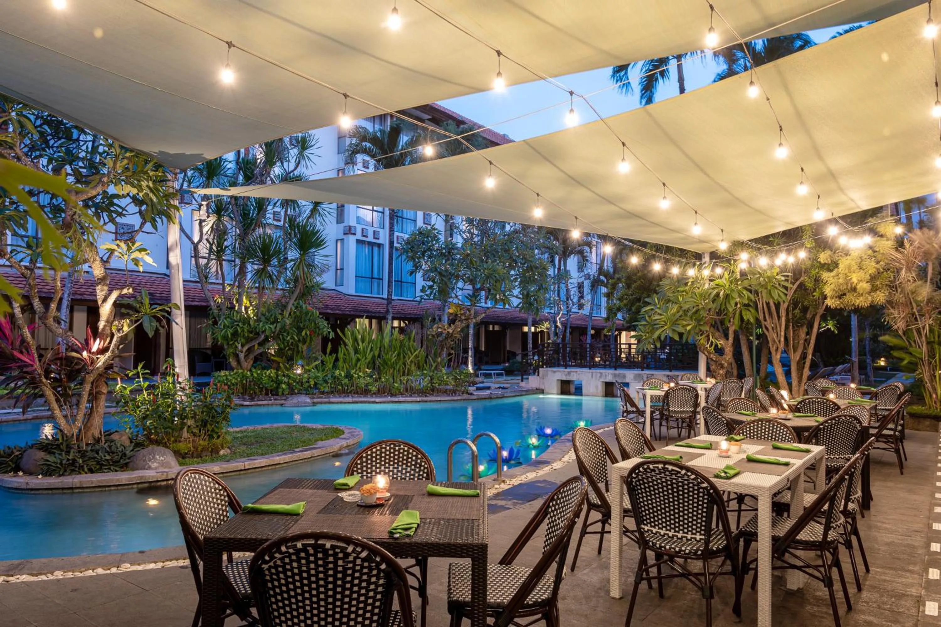 Restaurant/places to eat in Prime Plaza Hotel Sanur – Bali