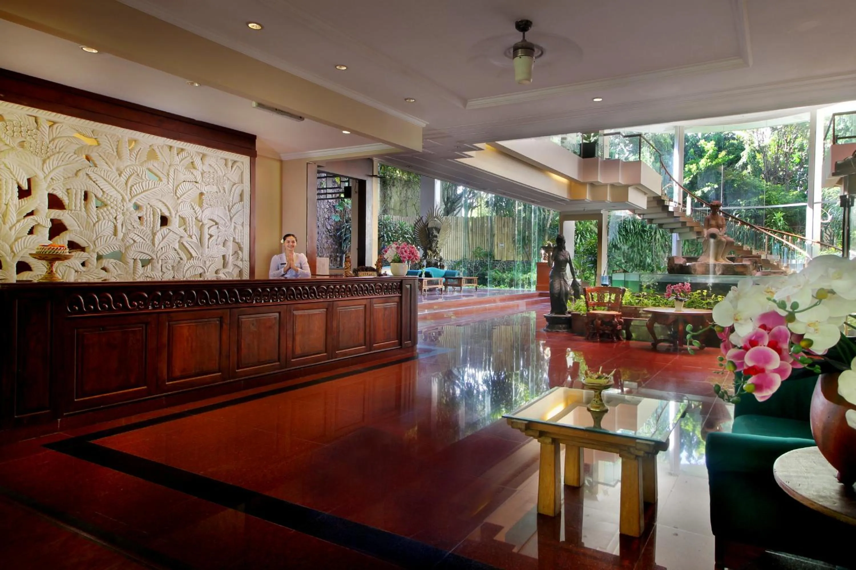 Staff in Parigata Resorts and Spa