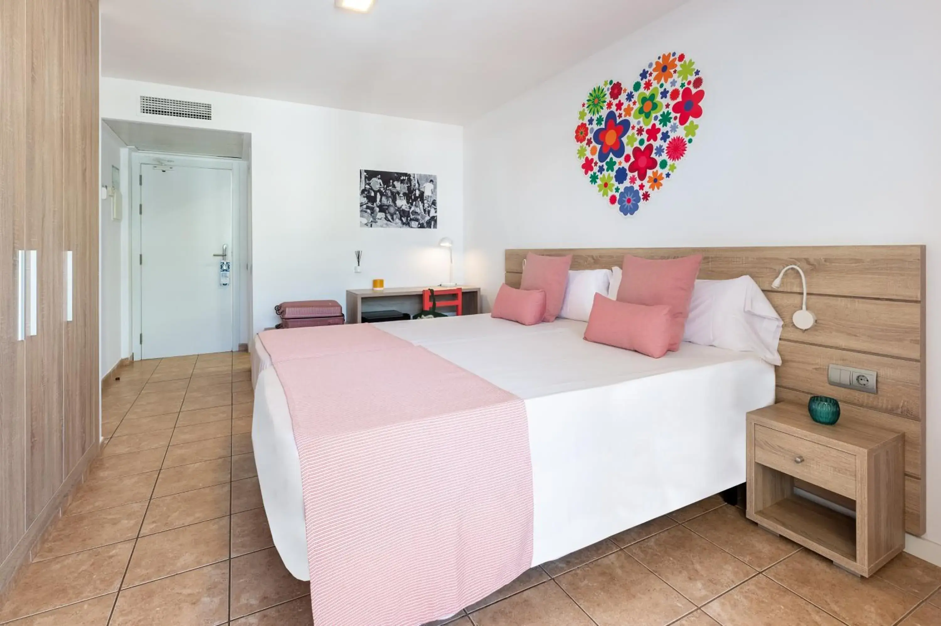 Twin Room with Pool View - single occupancy in Hotel Vibra Bossa Flow - Adults only Twin Room with Pool View - single occupancy in Hotel Vibra Bossa Flow - Adults only