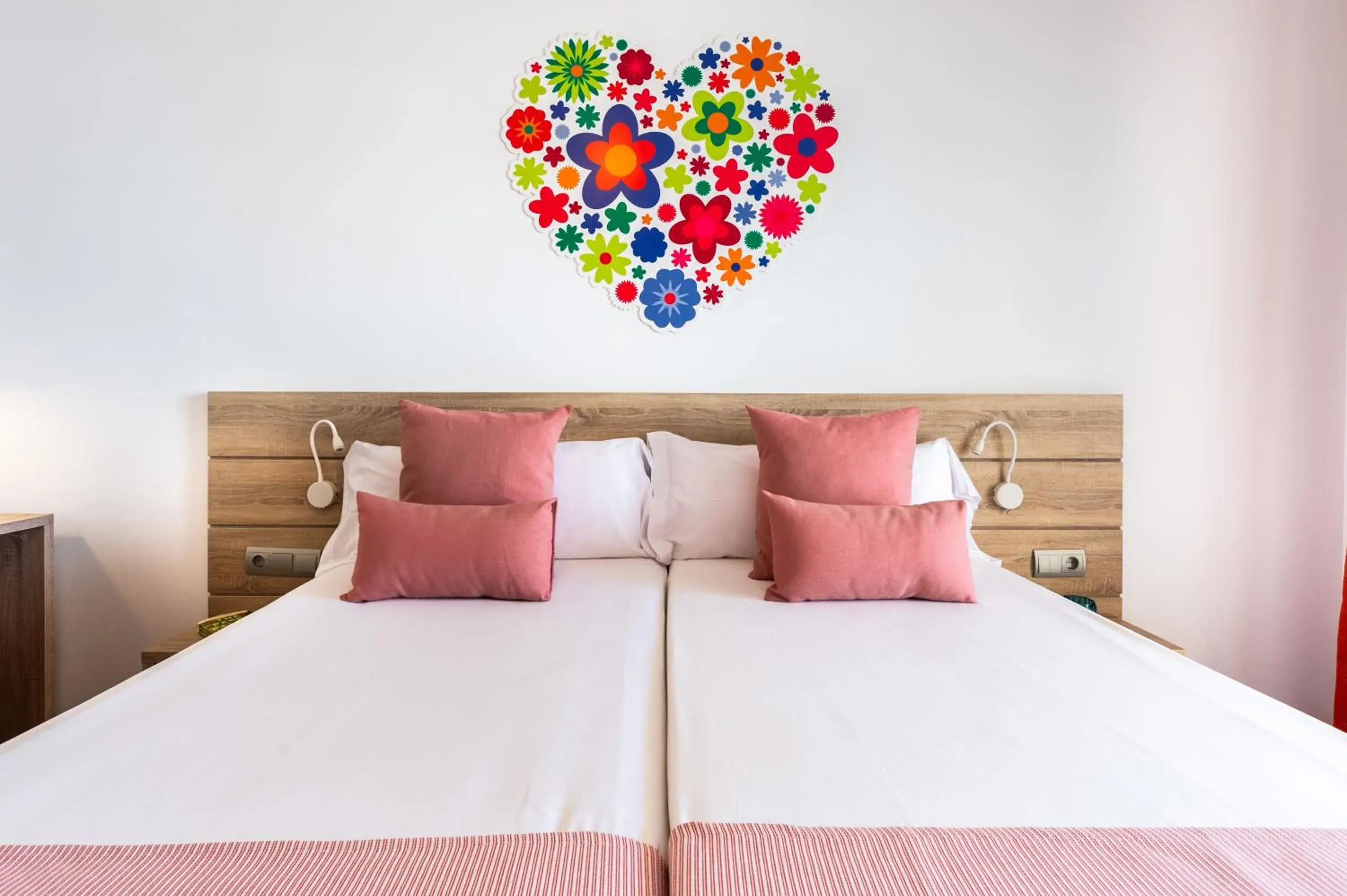 Twin Room with Pool View - single occupancy in Hotel Vibra Bossa Flow - Adults only Twin Room with Pool View - single occupancy in Hotel Vibra Bossa Flow - Adults only