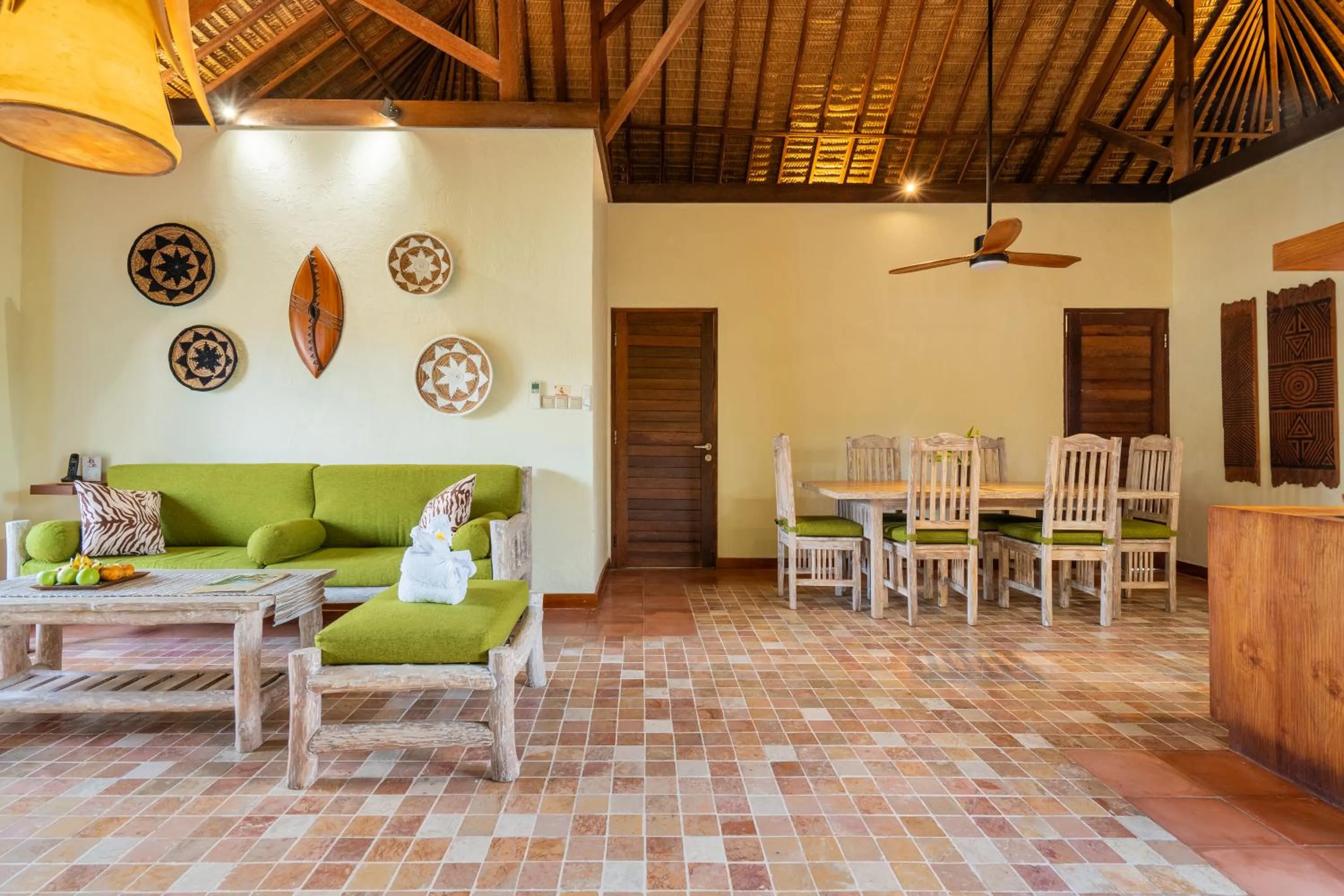 Living room in Mara River Safari Lodge Bali