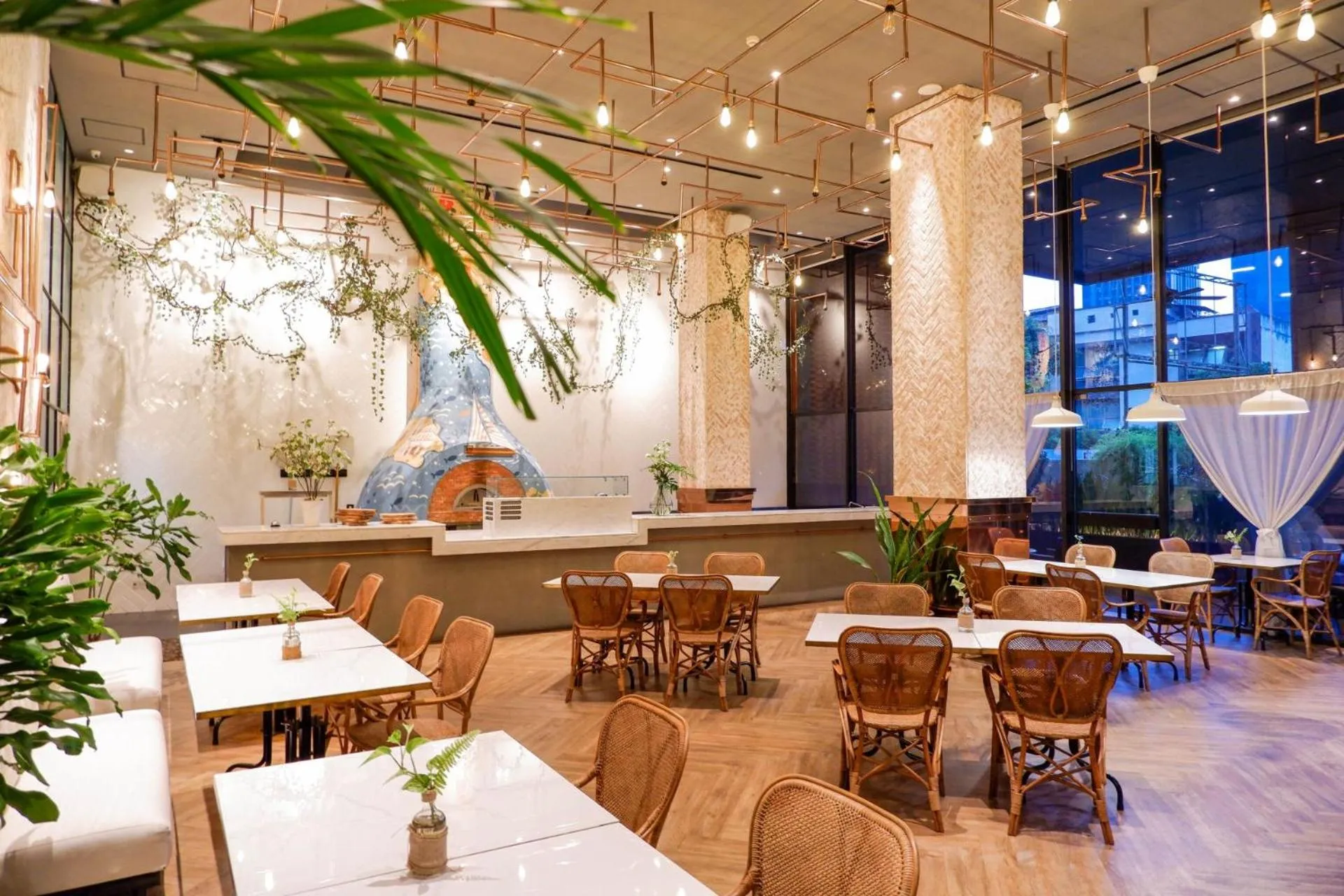 Restaurant/places to eat in Akmani Hotel Jakarta