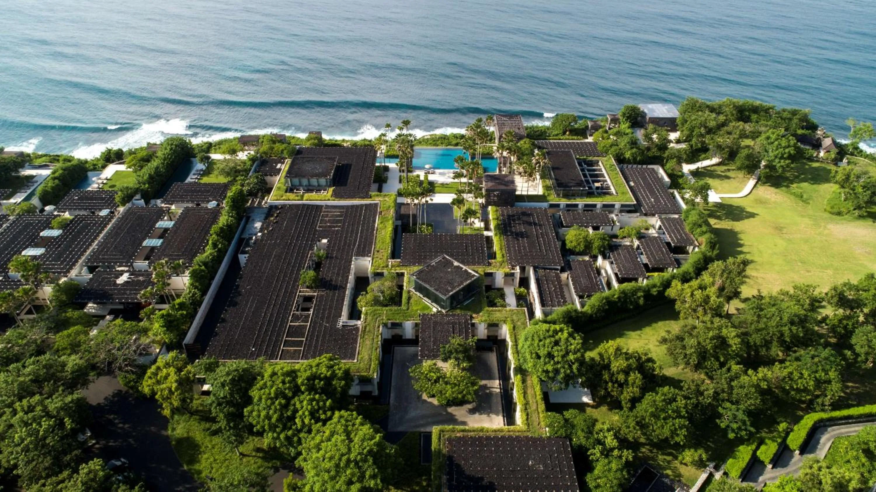 Property building in Alila Villas Uluwatu