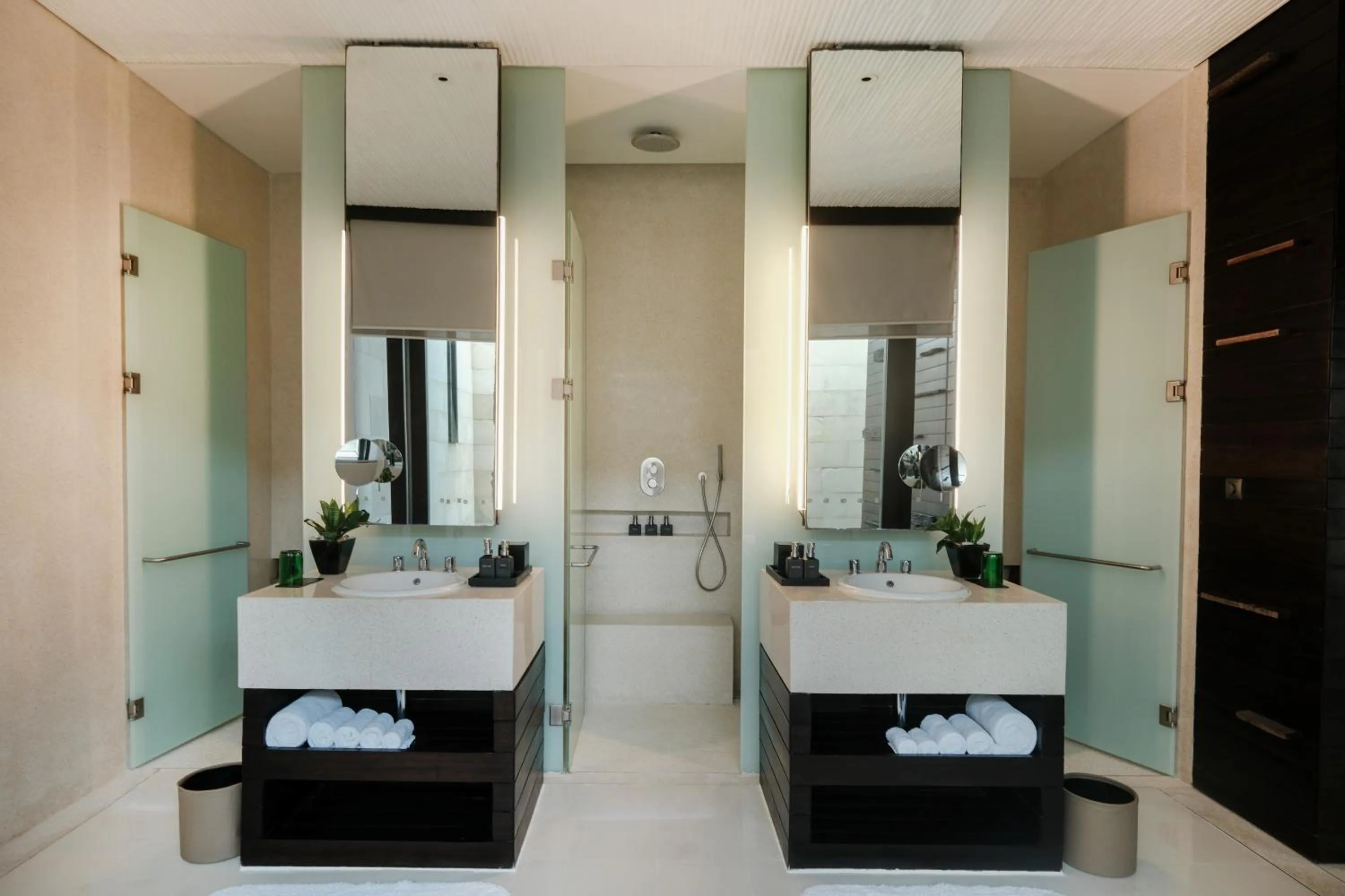 Bathroom in Alila Villas Uluwatu