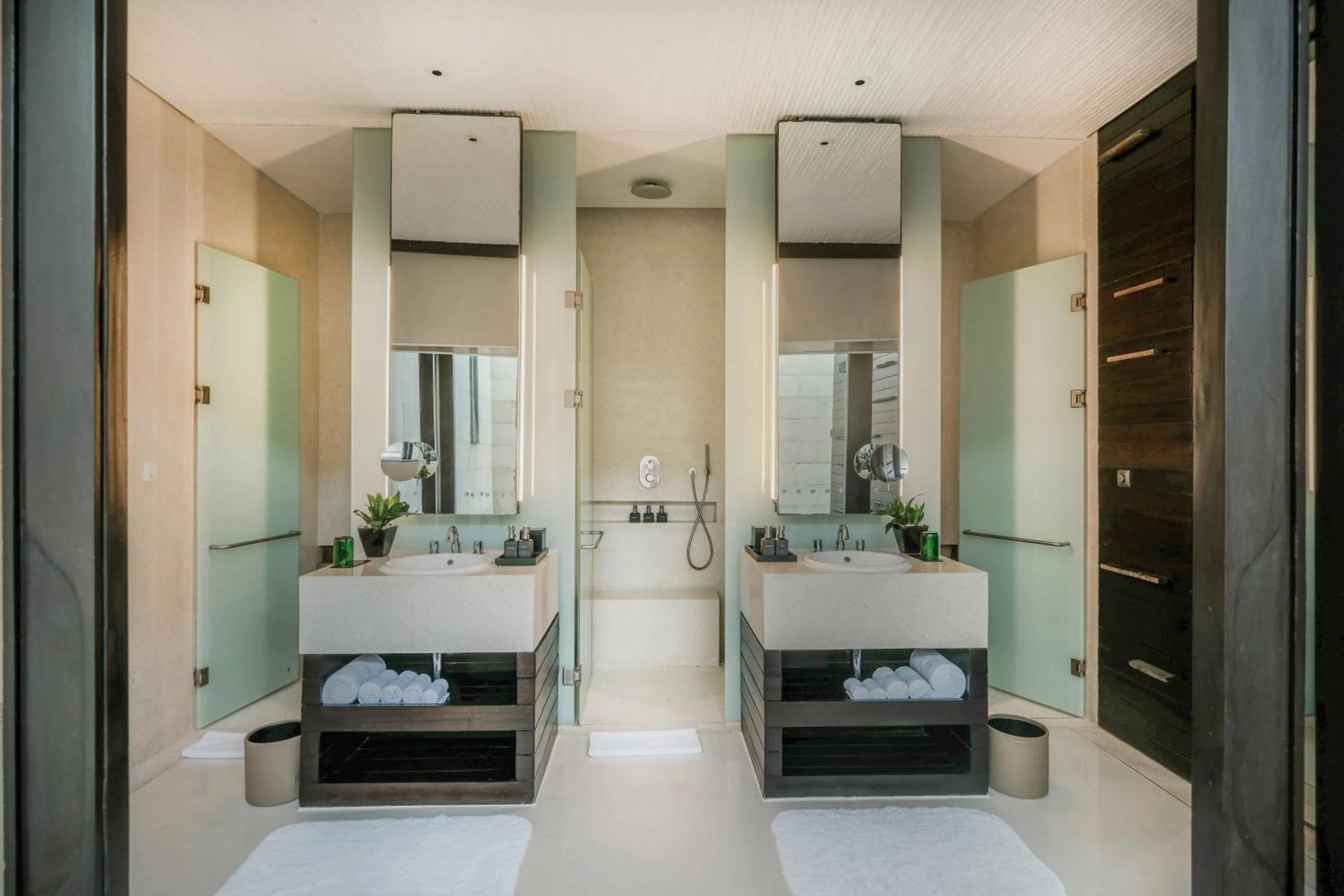 Bathroom in Alila Villas Uluwatu