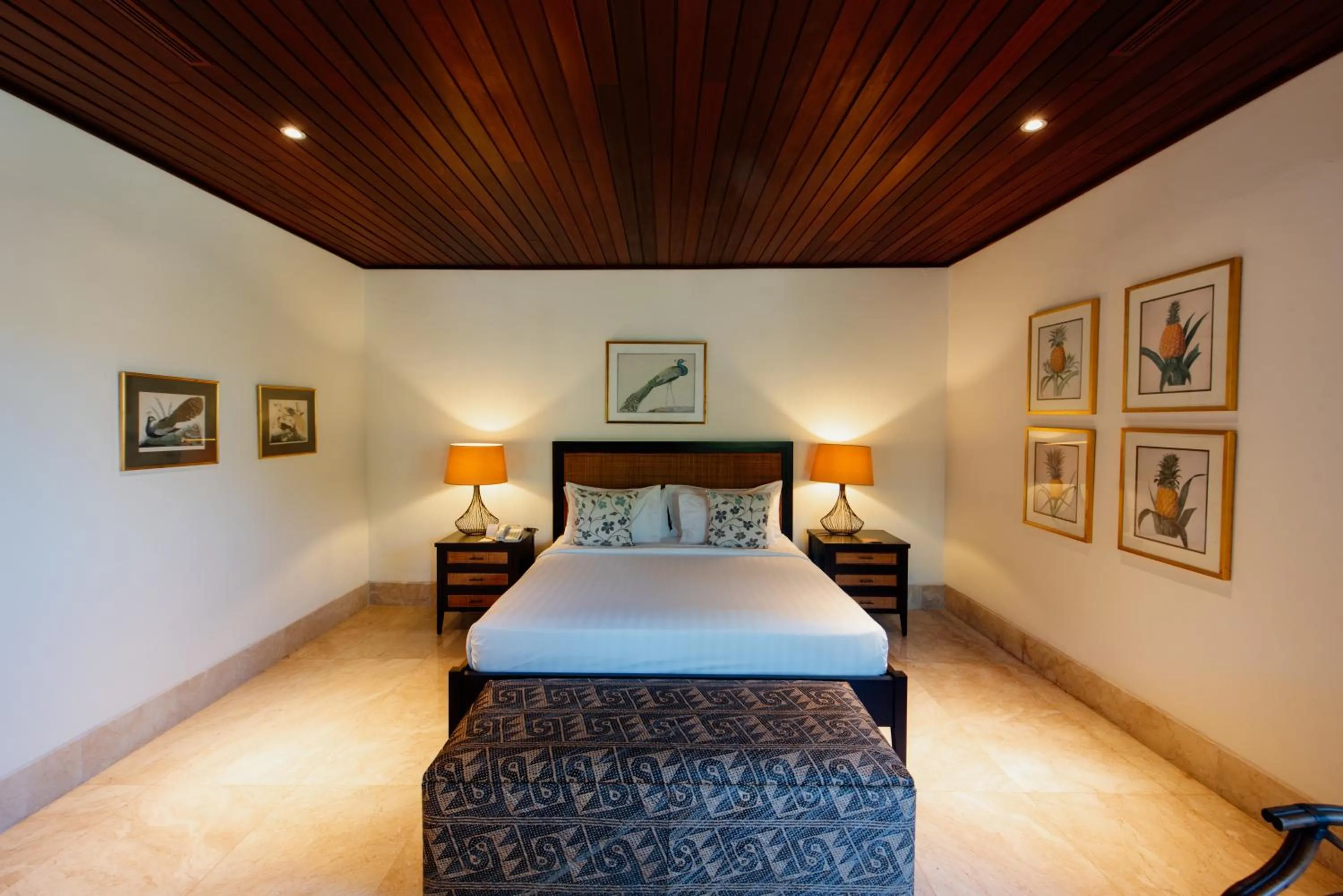 Bed in Karma Kandara